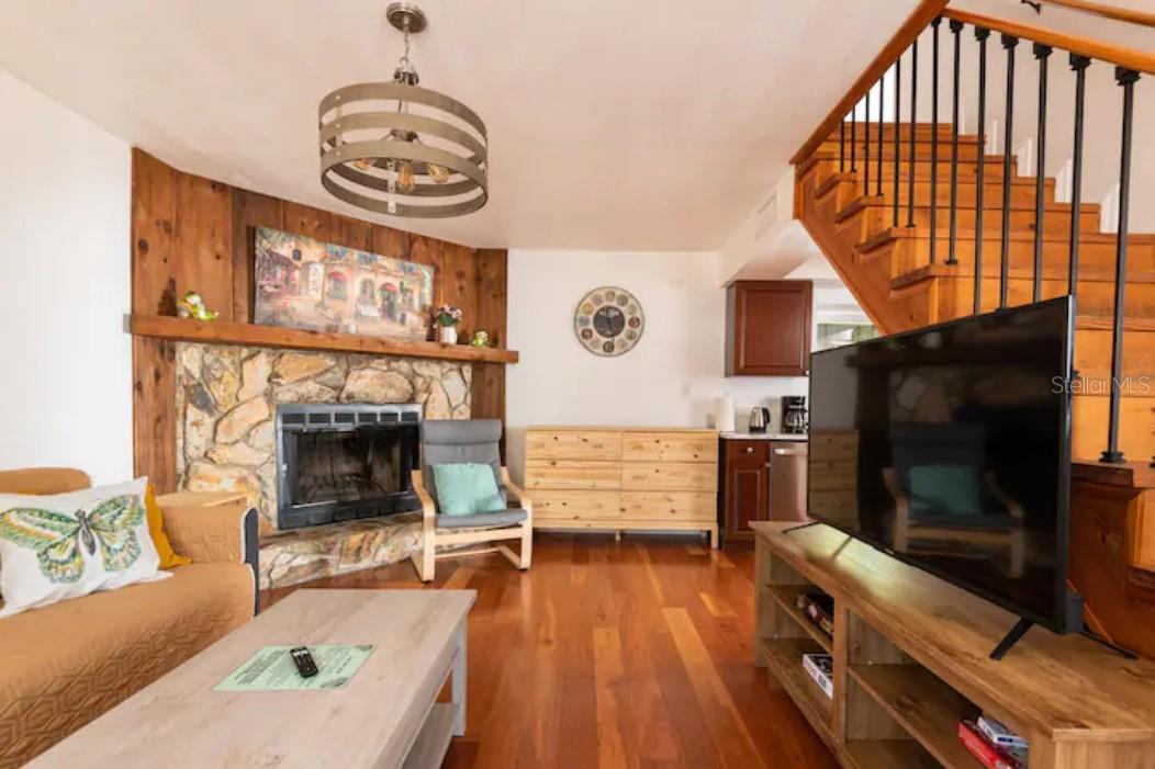 368 RIDGE ROAD SW