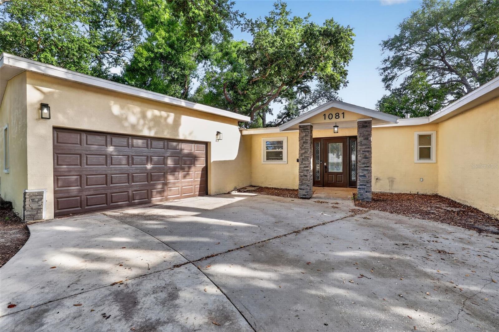 CATALINA GARDENS - Residential