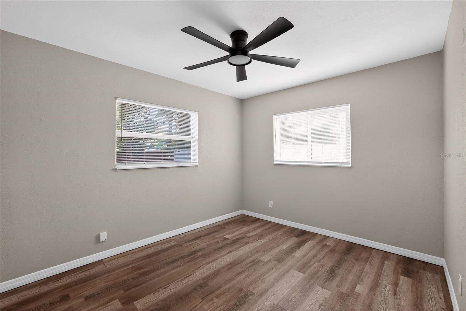 CATALINA GARDENS - Residential