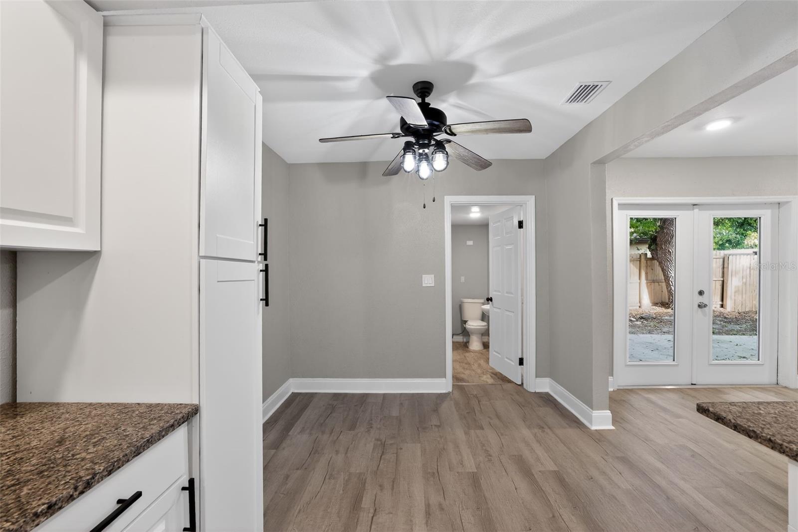 CATALINA GARDENS - Residential