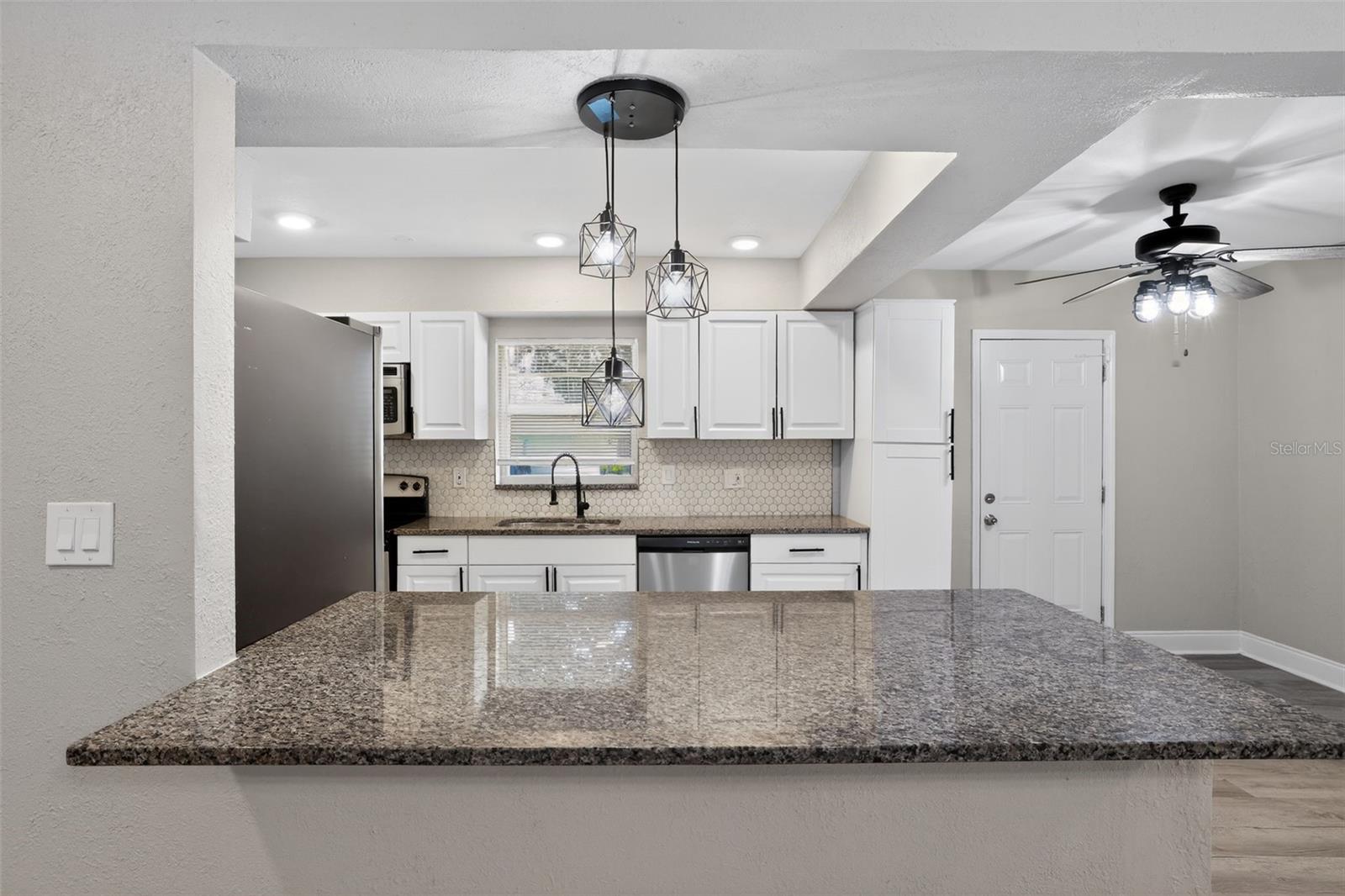 CATALINA GARDENS - Residential