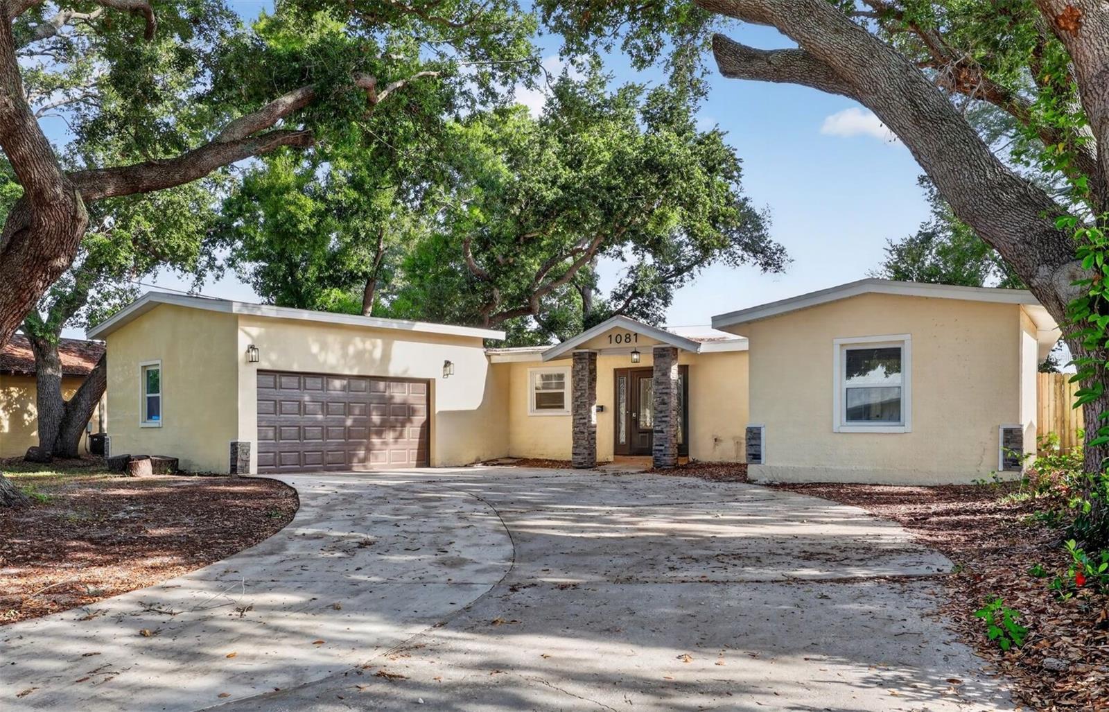 CATALINA GARDENS - Residential