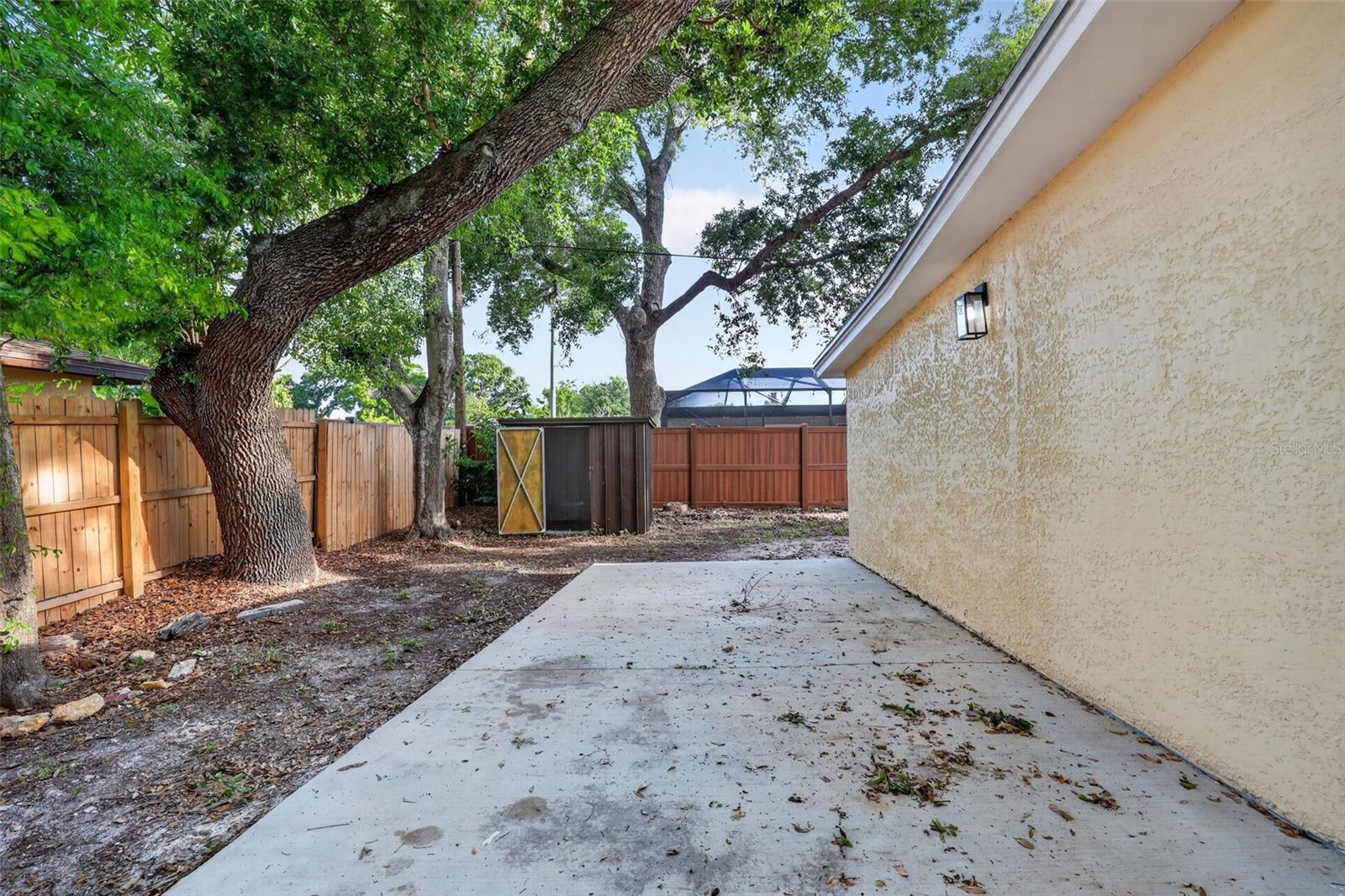 CATALINA GARDENS - Residential