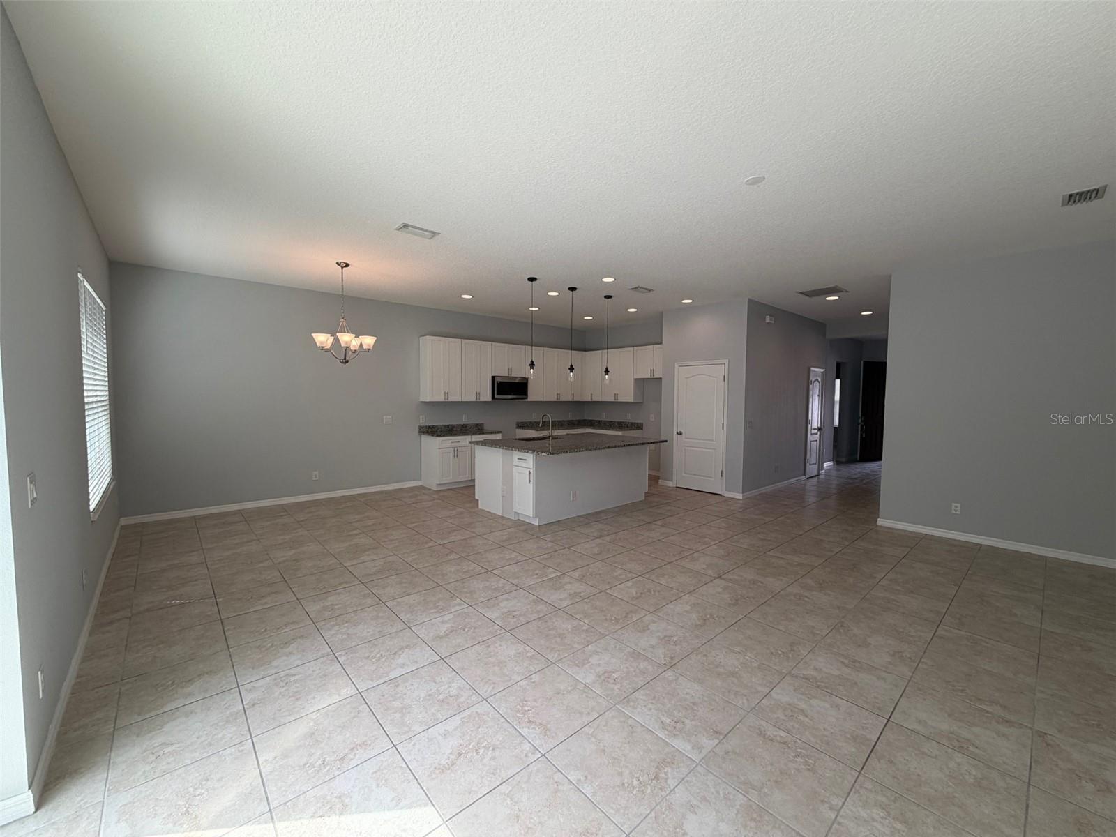 HILLTOP RESERVE - Residential