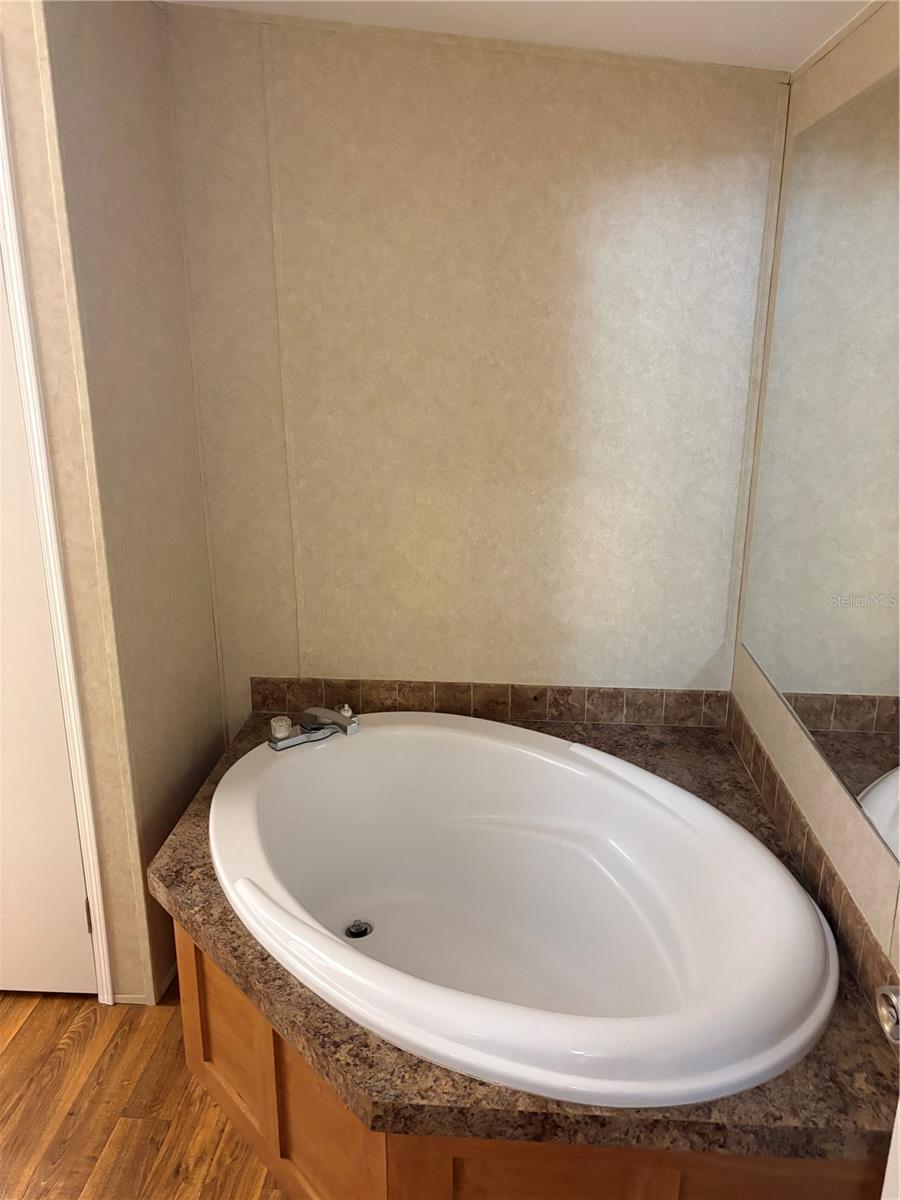 OAKWOOD ACRES - Residential