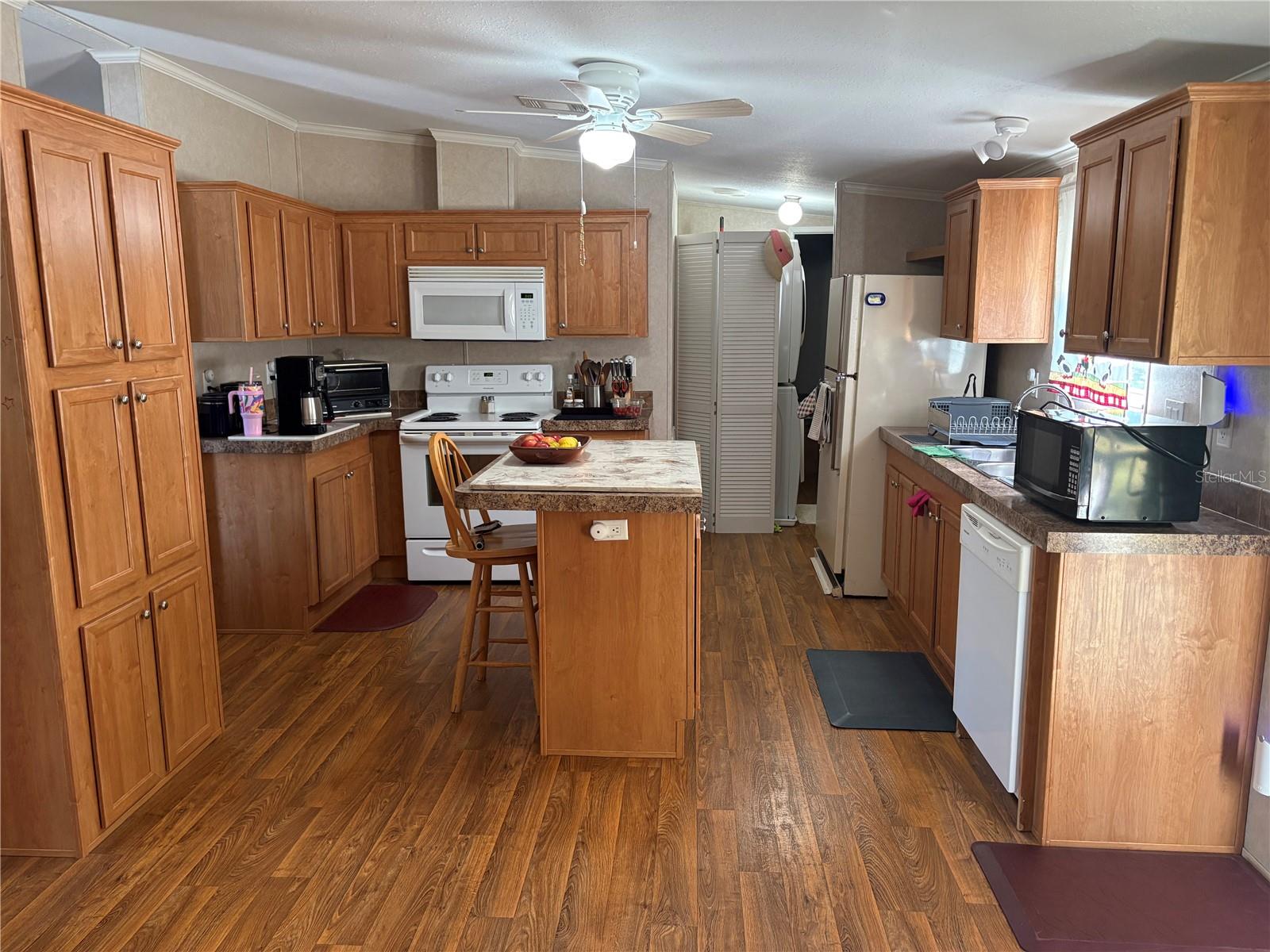 OAKWOOD ACRES - Residential