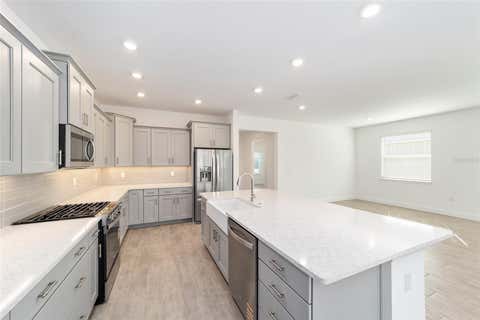 Tiny photo for 10019 SW 106th Circle, Ocala, FL 34481 (MLS # OM726547)