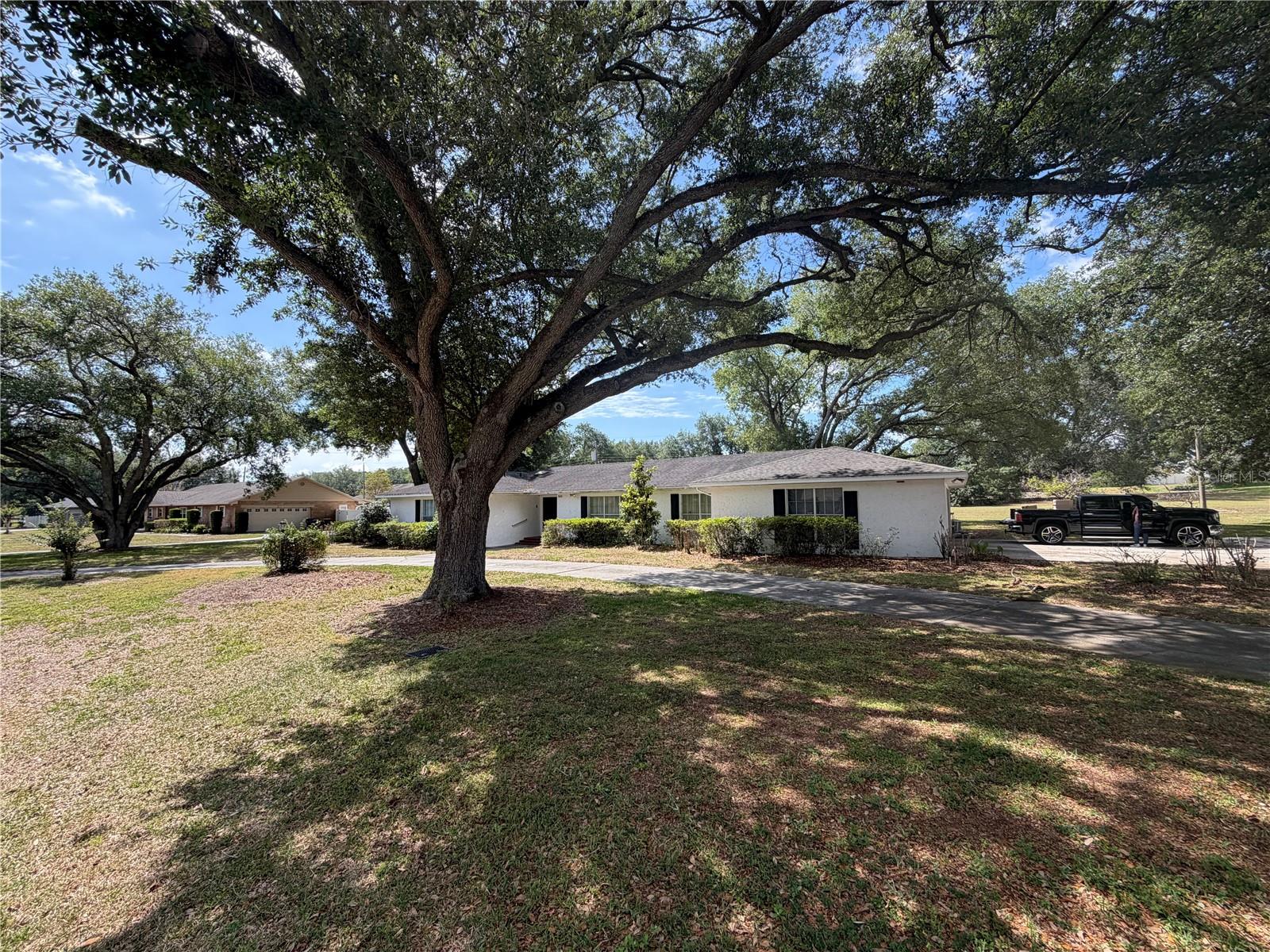 3609 DAN UNIE LANE