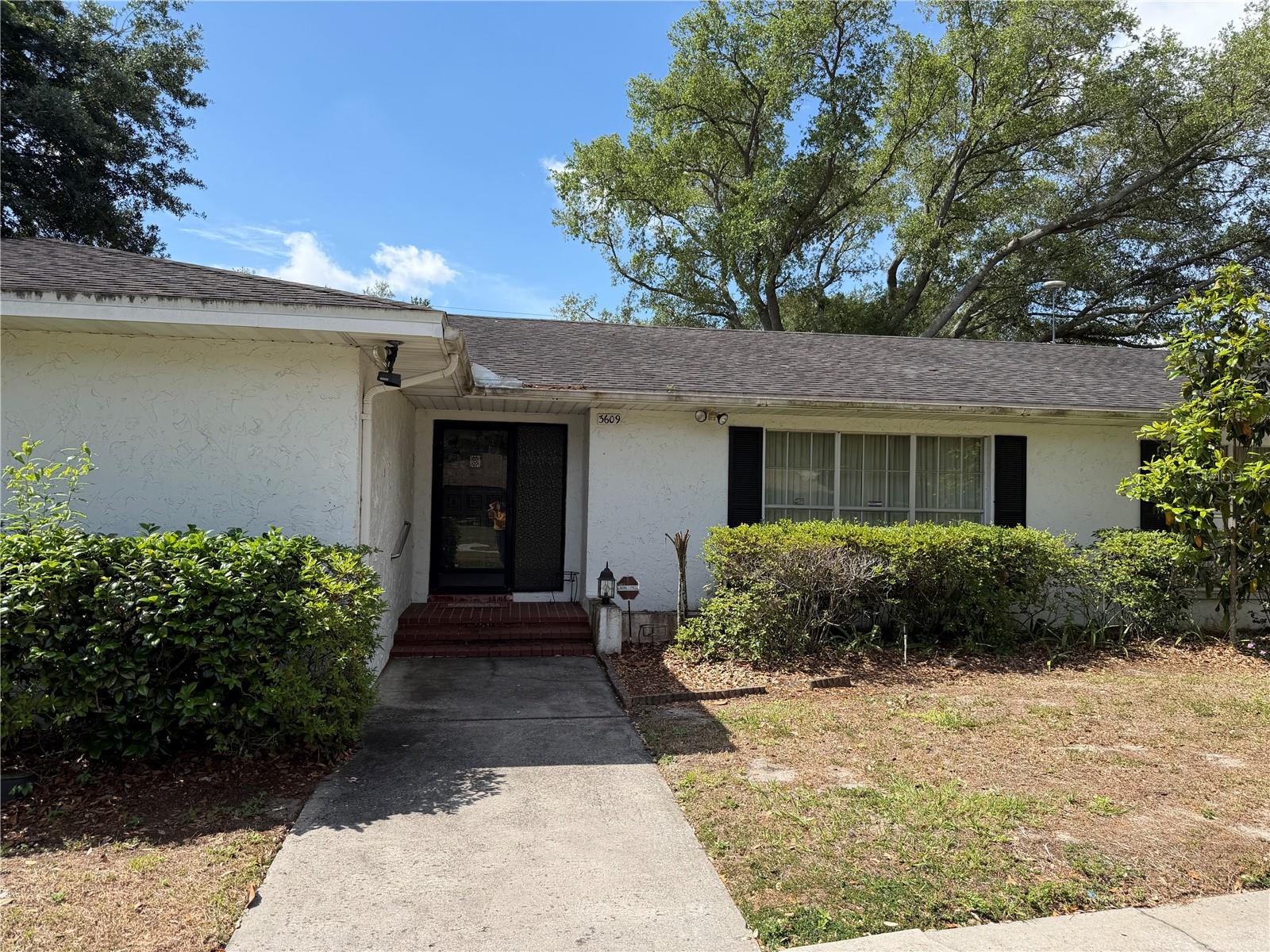 3609 DAN UNIE LANE