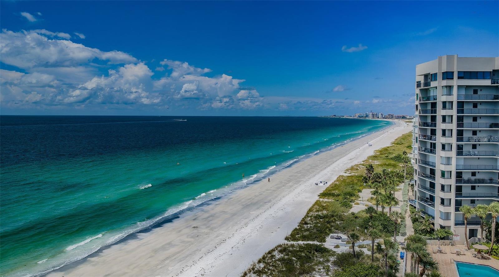 1660 GULF BOULEVARD PH-7