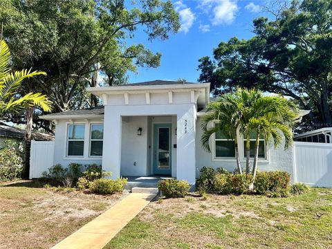 Single Family Residence in ST PETERSBURG FL 5243 BURLINGTON AVENUE.jpg