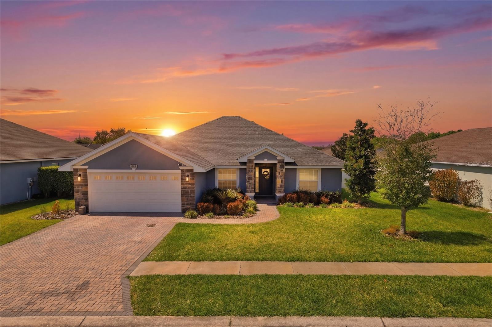 BENTLEY OAKS - Residential