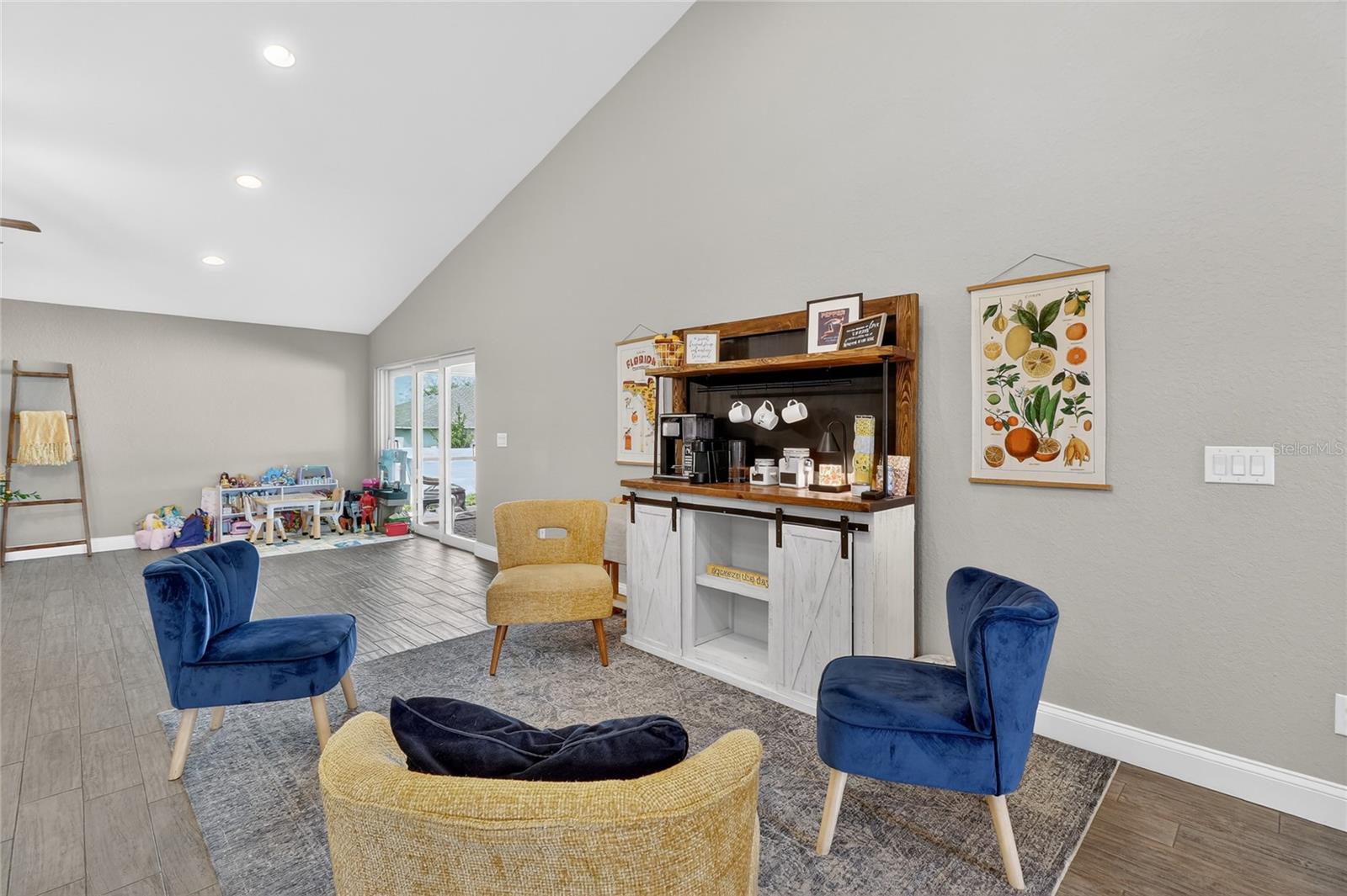 BENTLEY OAKS - Residential