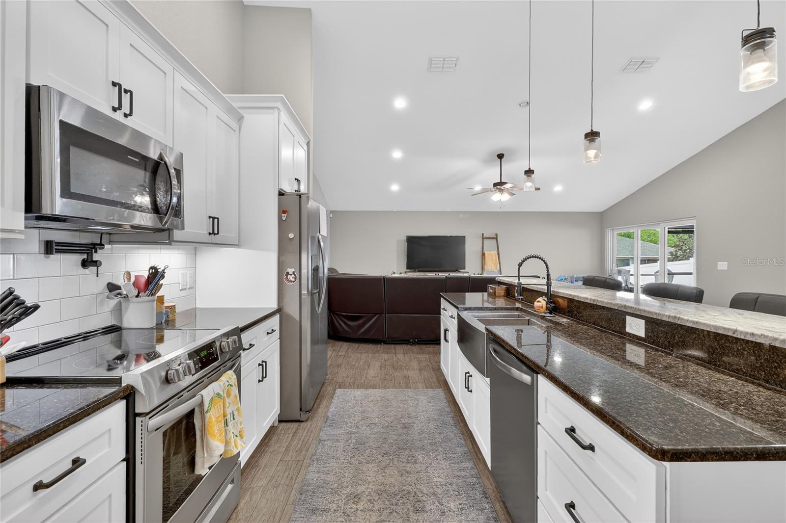 BENTLEY OAKS - Residential