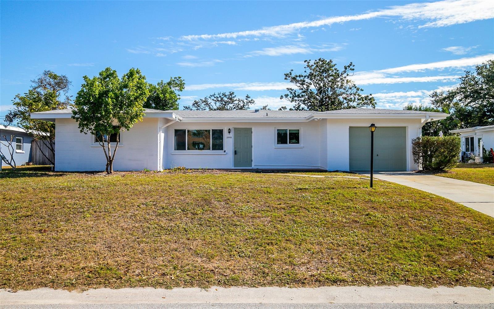 SOUTH GATE - Residential