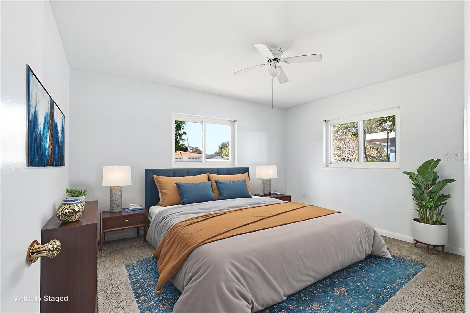 SOUTH GATE - Residential