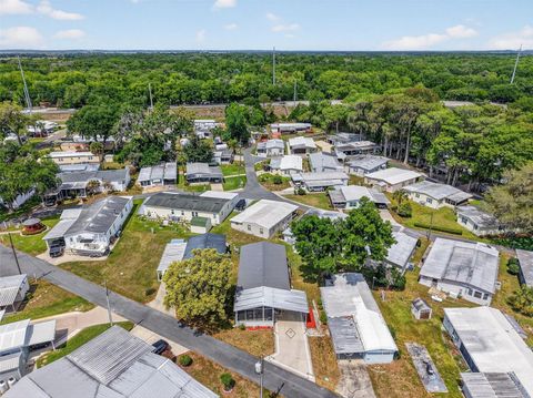 Tiny photo for 691 Cindi Avenue, Leesburg, FL 34788 (MLS # G5110413)