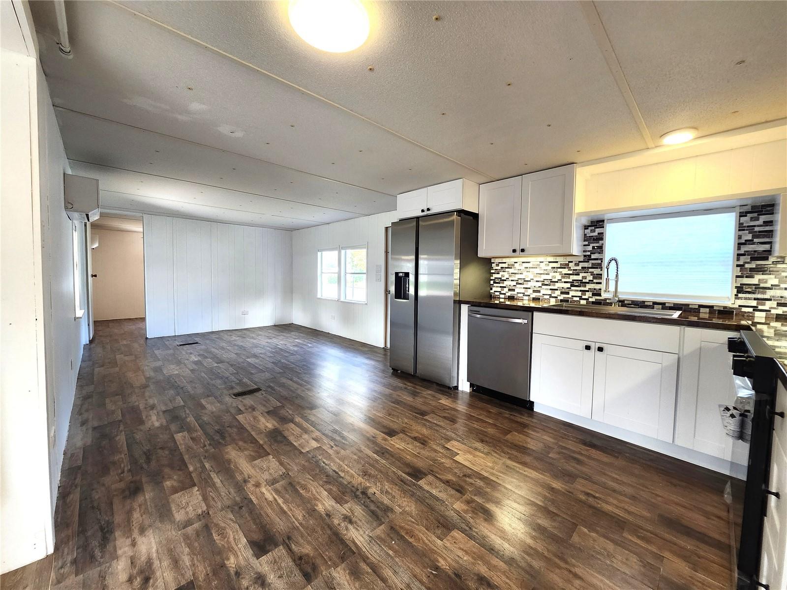 EAST COVE UNIT 01 - Residential