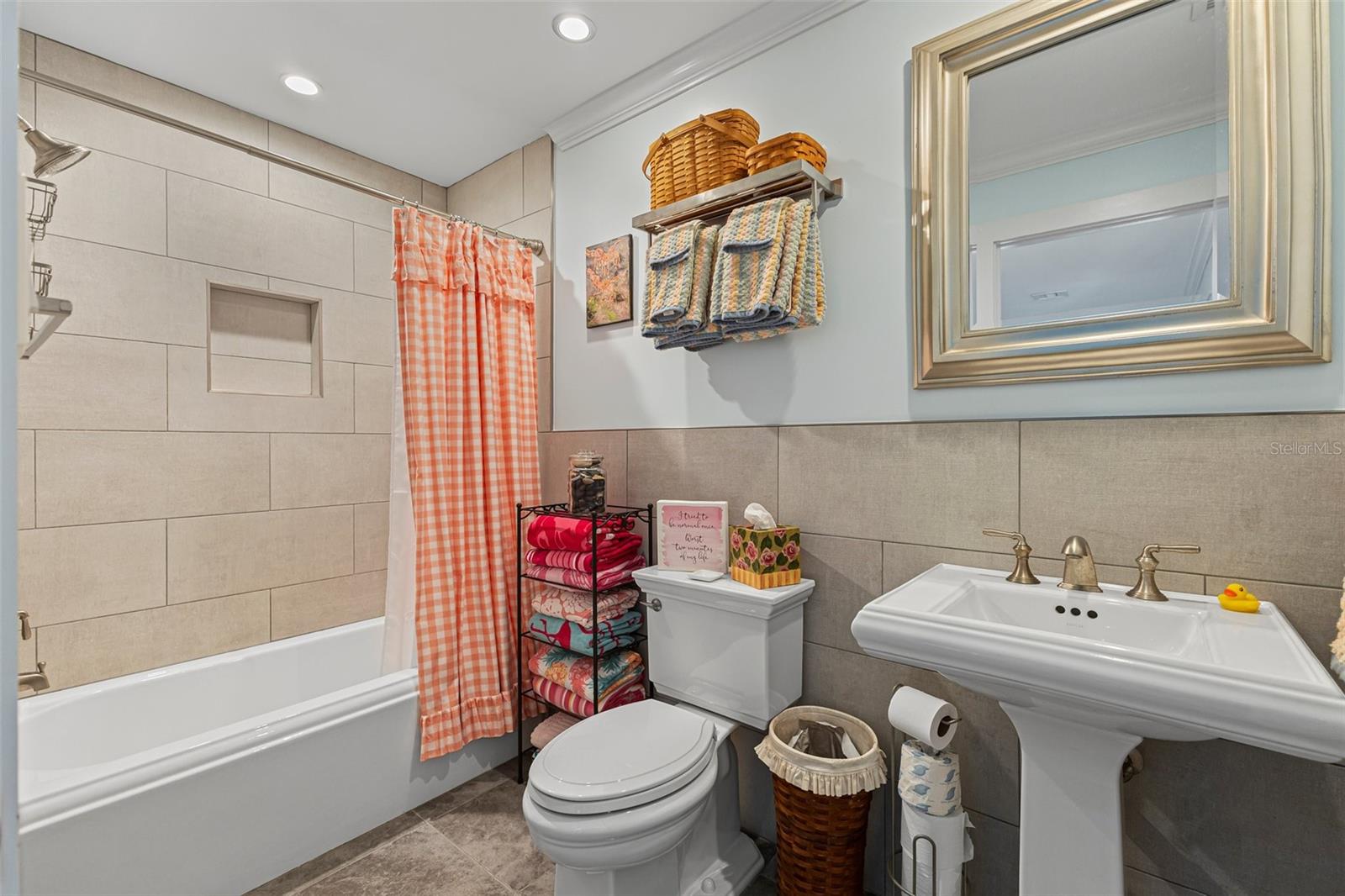 GENESEA SUB - Residential