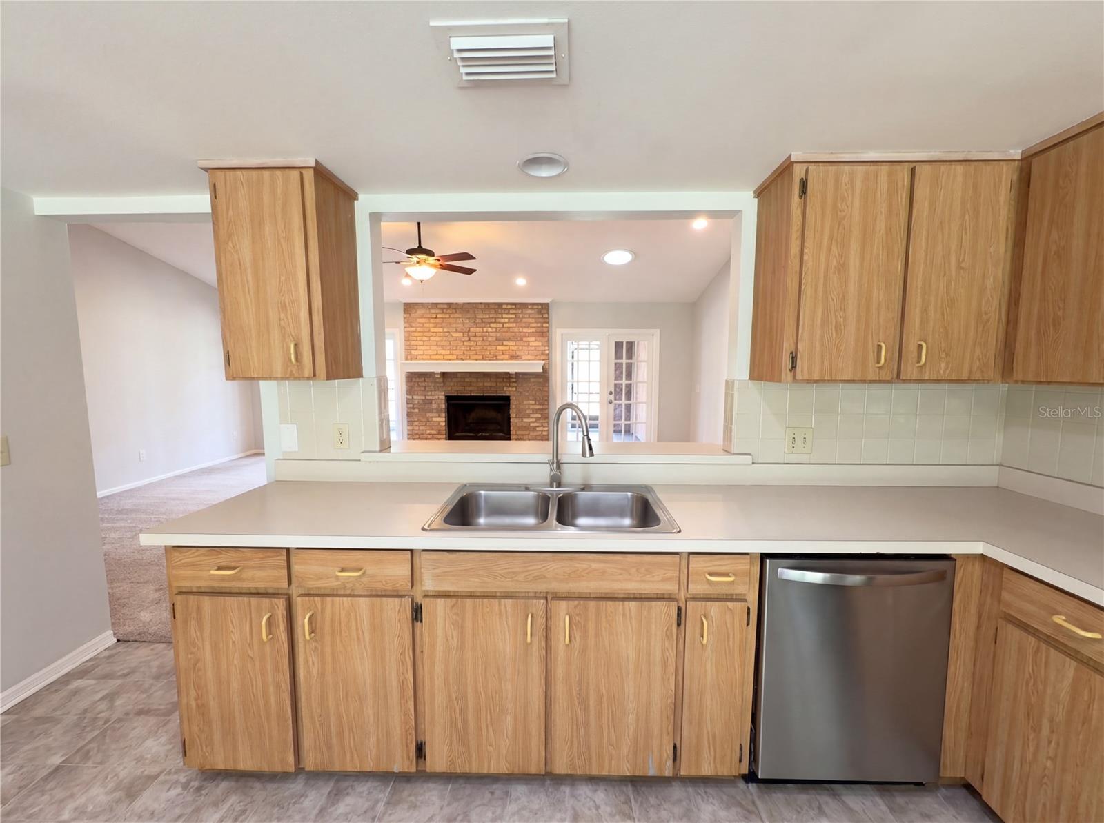 GARDEN HEIGHTS SUB - Residential