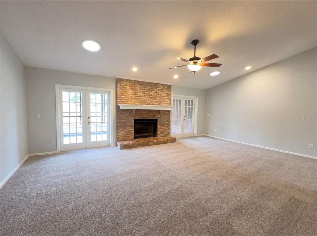 Photo of 199 E Crest Avenue, Winter Garden, FL 34787 (MLS # O6401923)