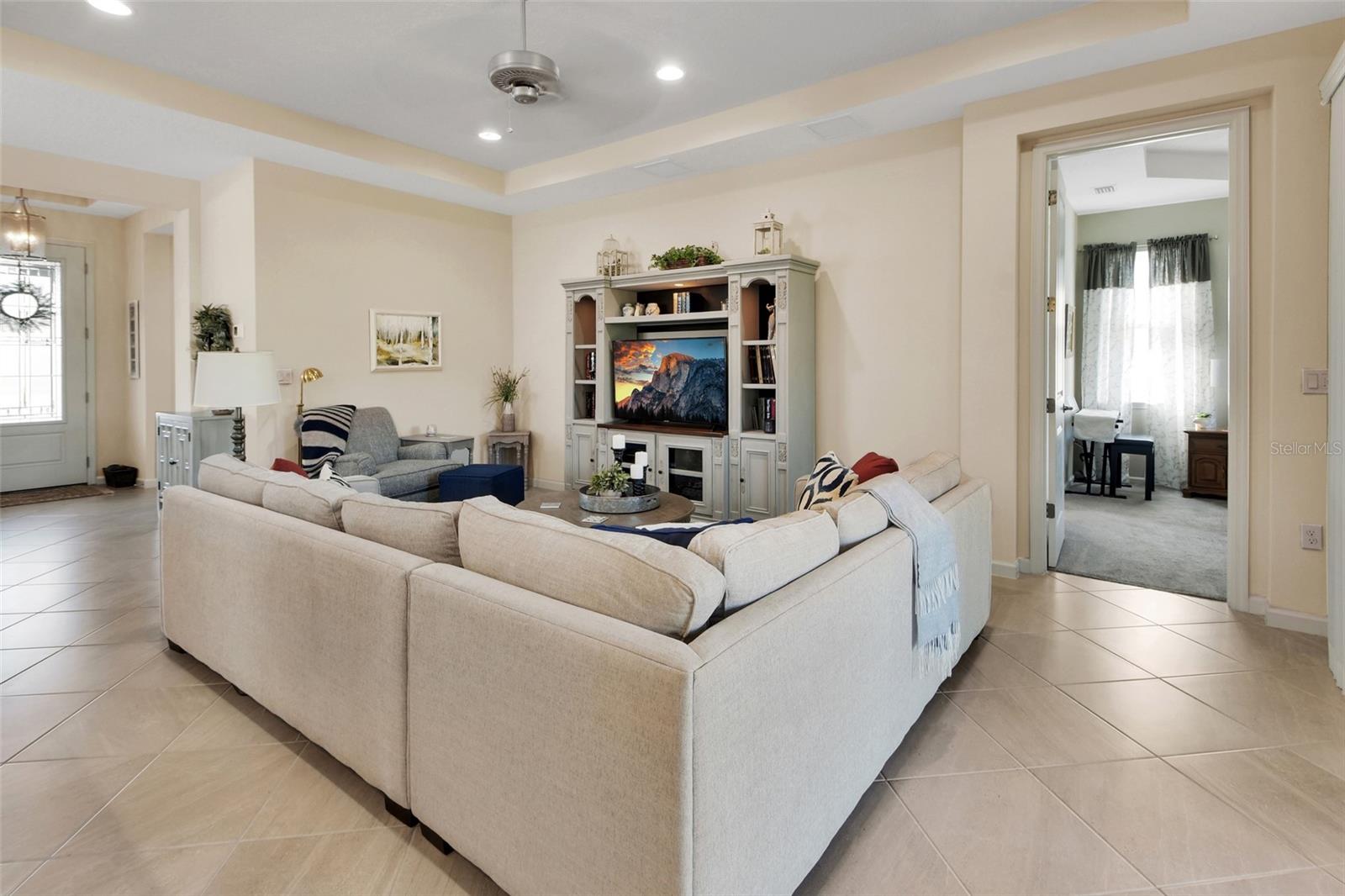 VICTORIA GARDENS PHASE 8 - Residential