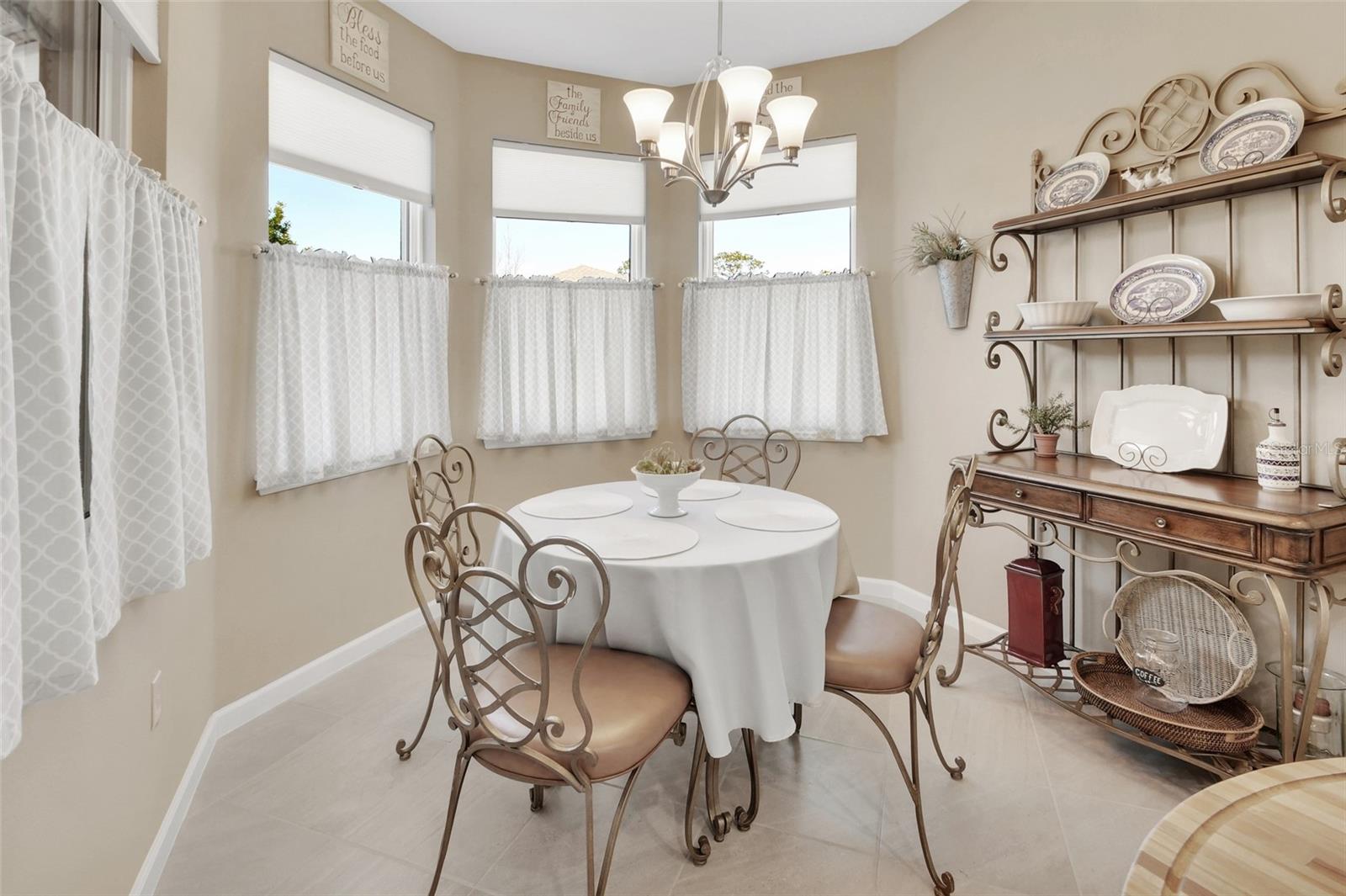 VICTORIA GARDENS PHASE 8 - Residential