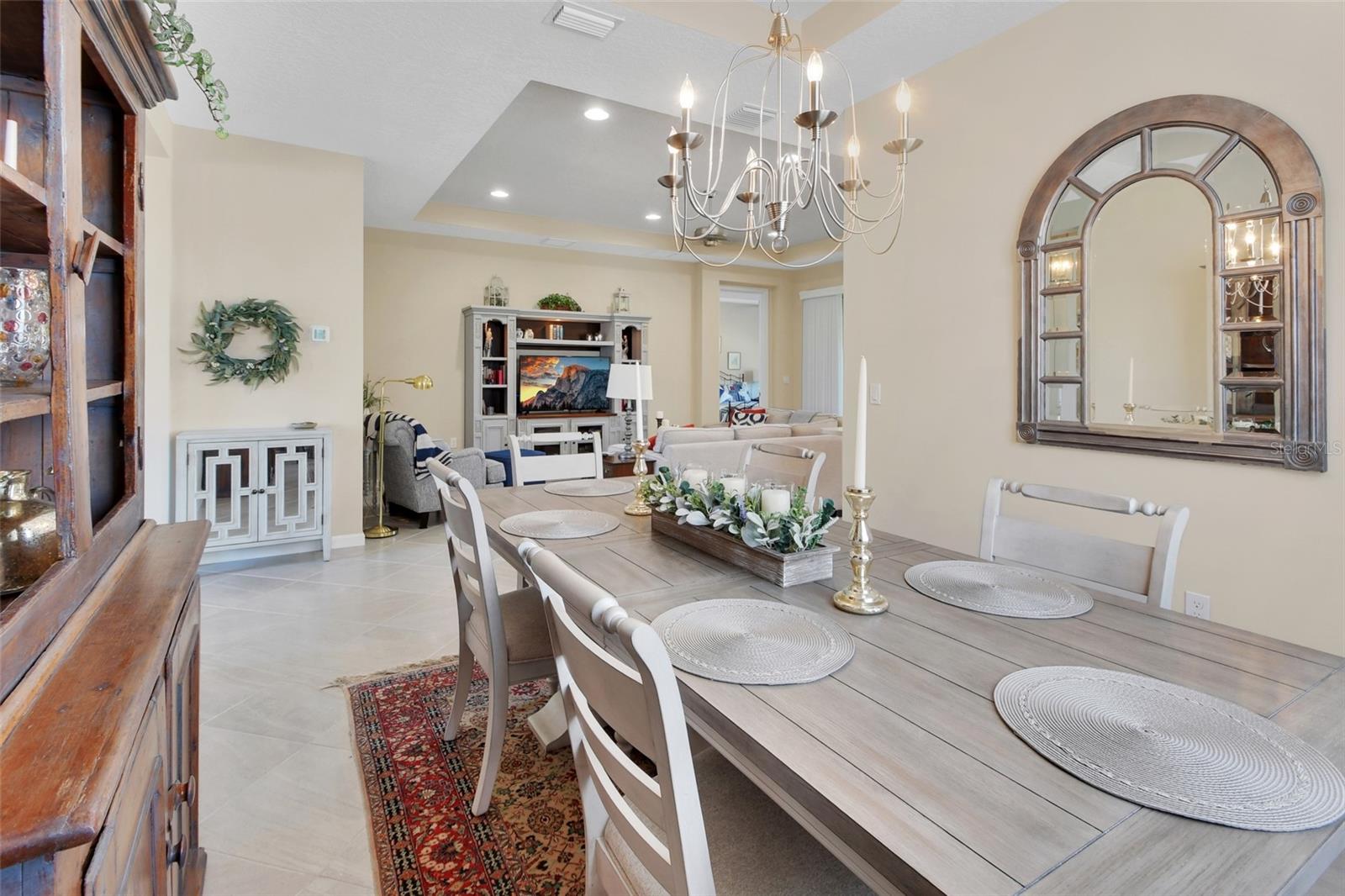 VICTORIA GARDENS PHASE 8 - Residential