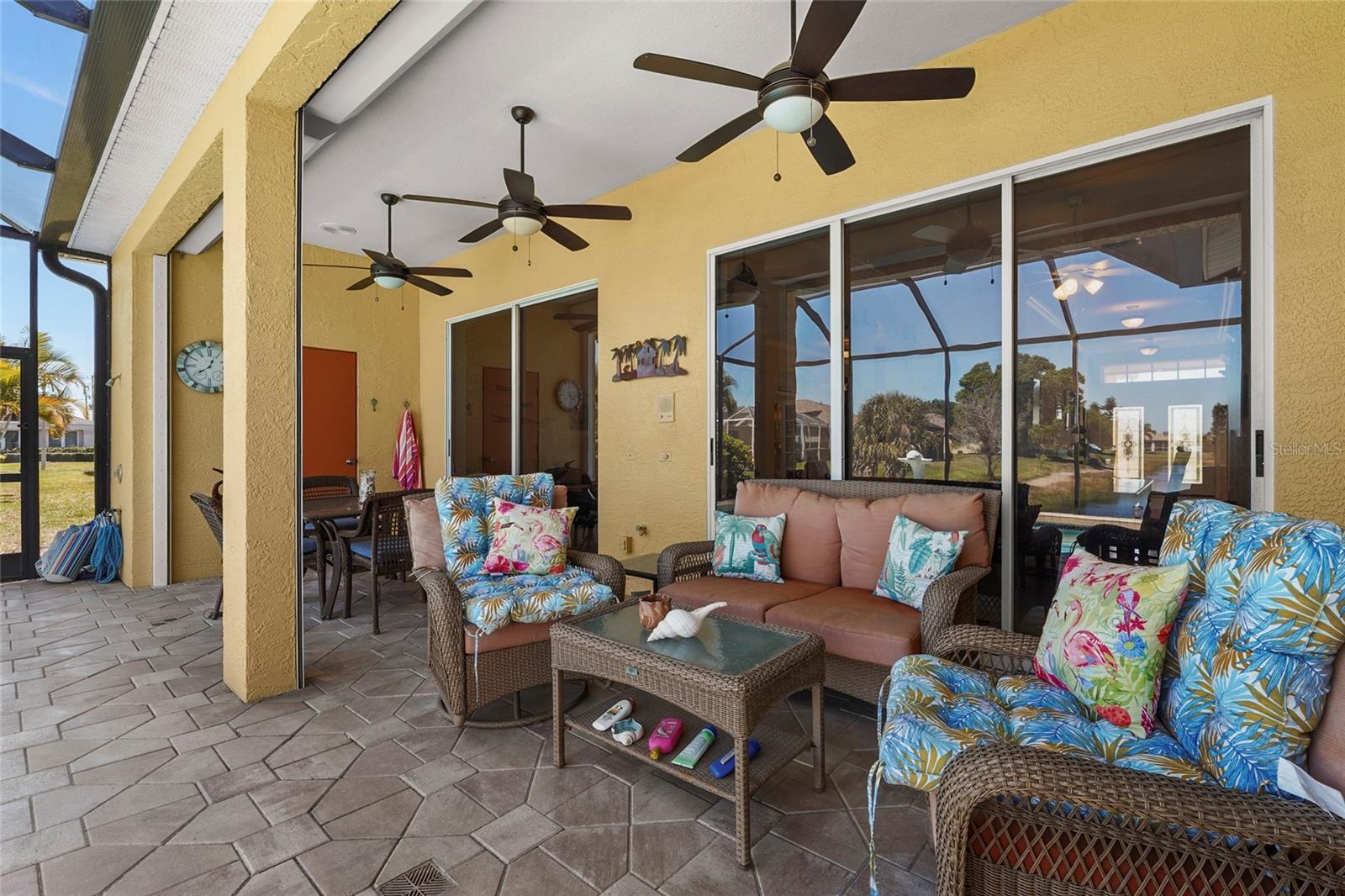 WOODMERE LAKES - Residential