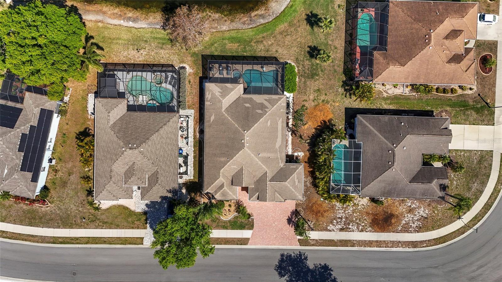 WOODMERE LAKES - Residential