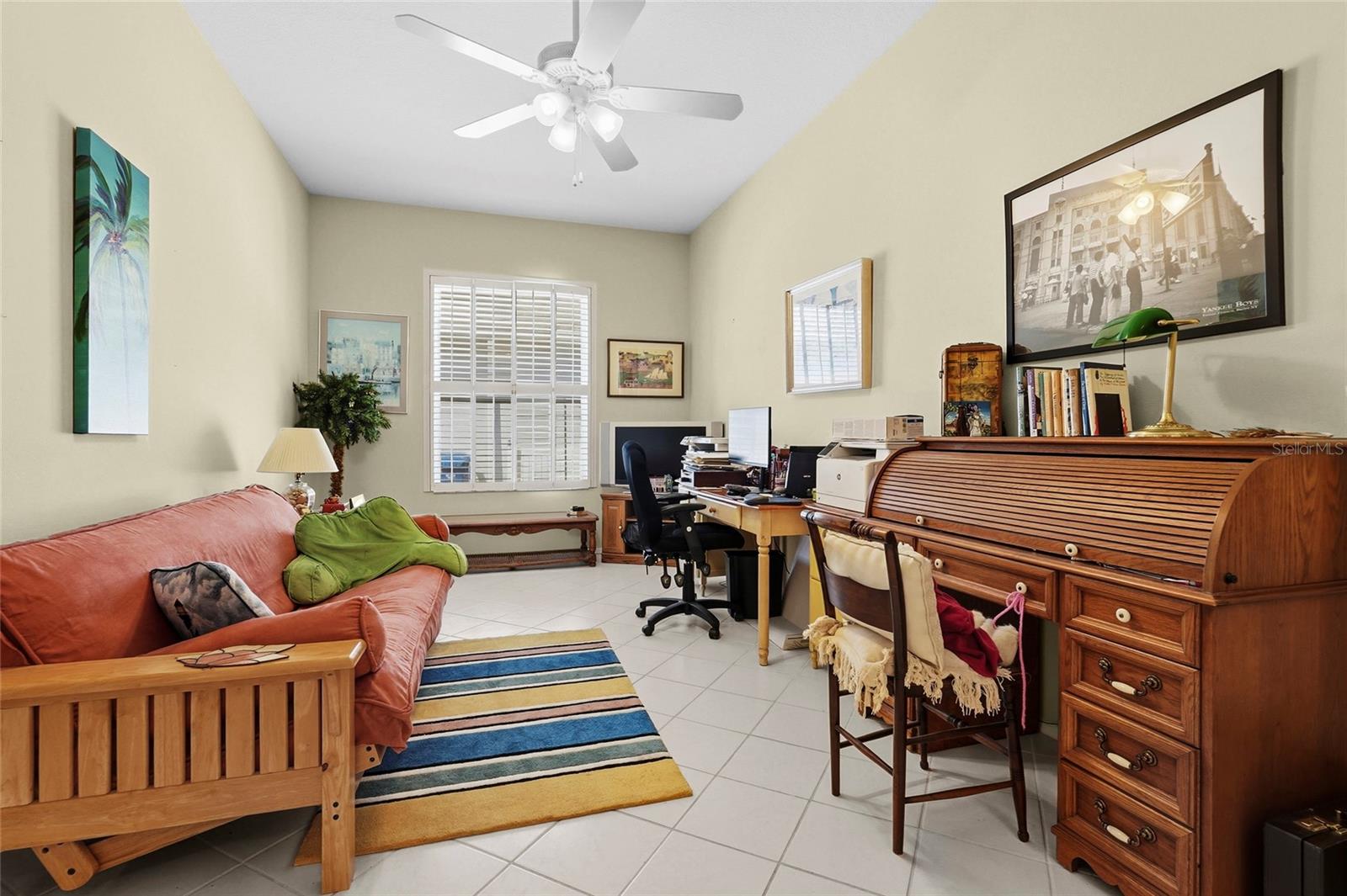 WOODMERE LAKES - Residential