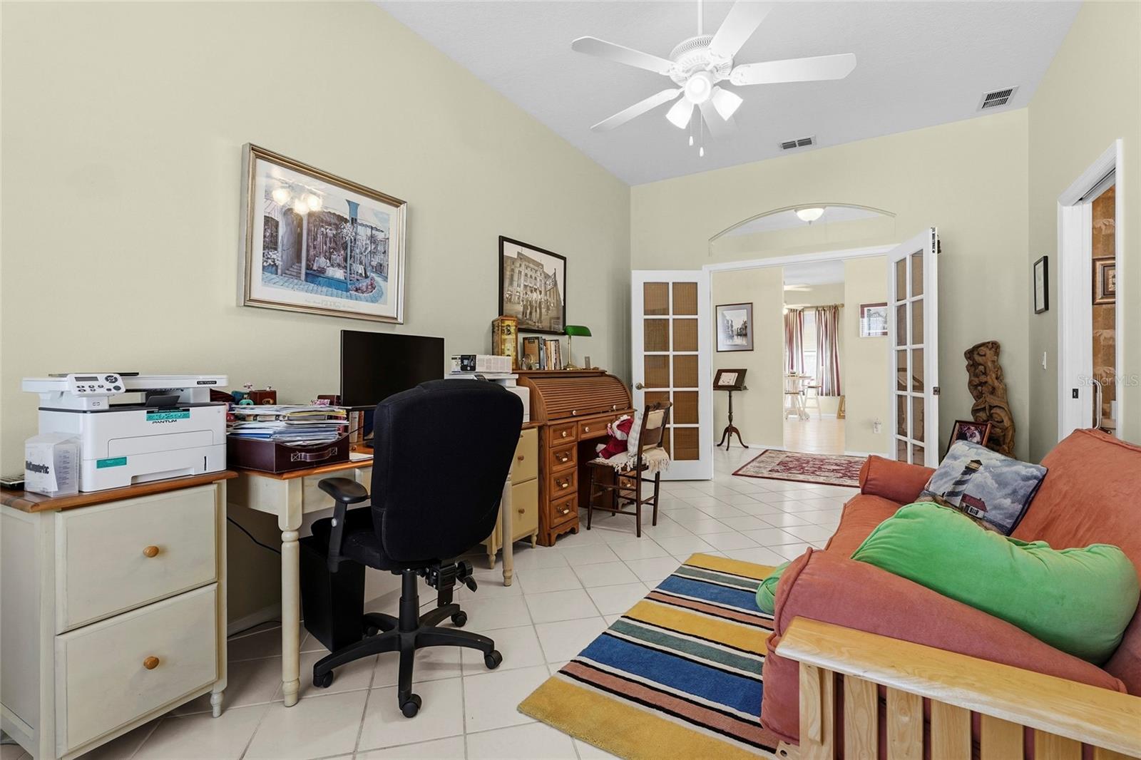 WOODMERE LAKES - Residential