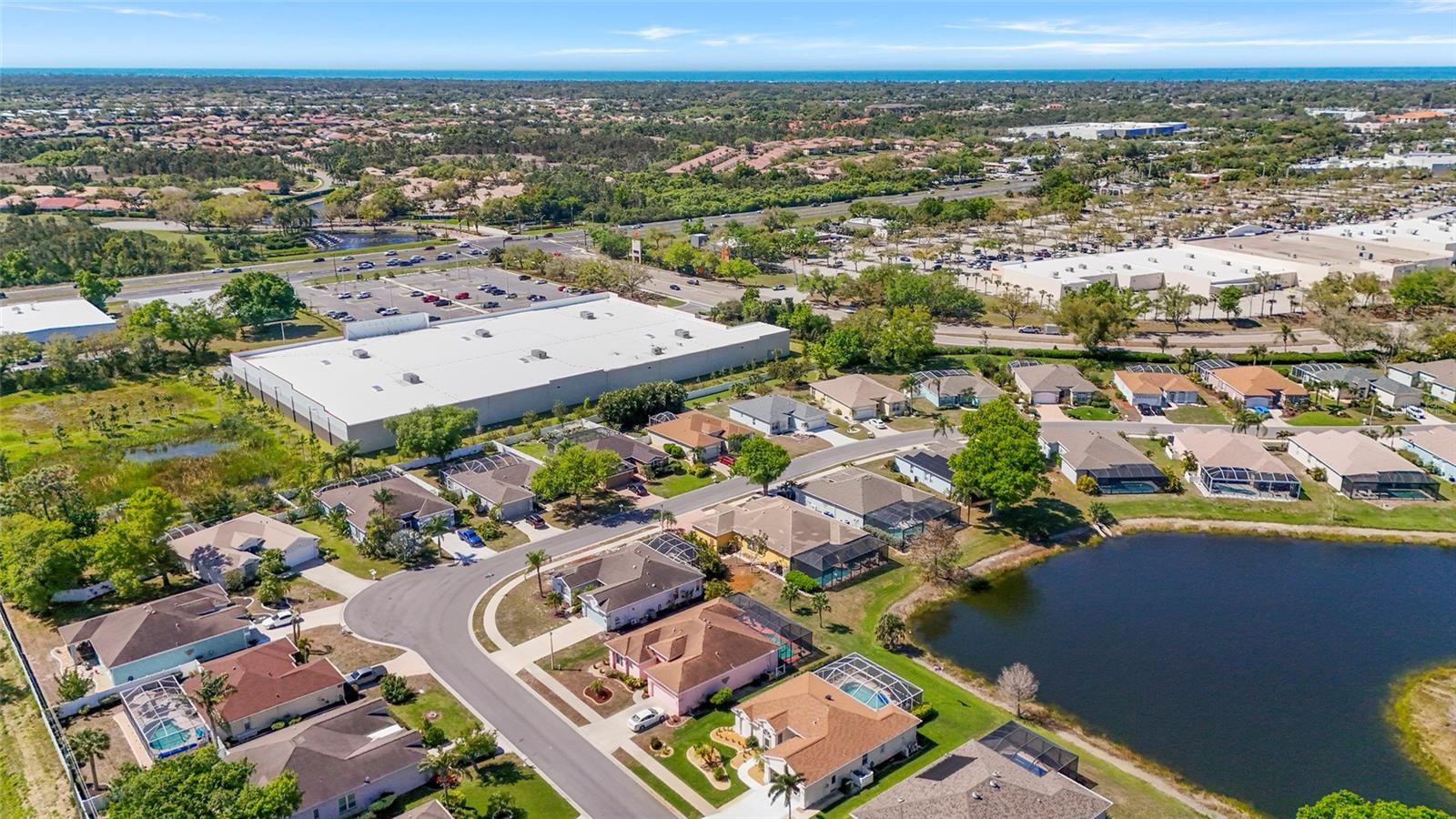 WOODMERE LAKES - Residential