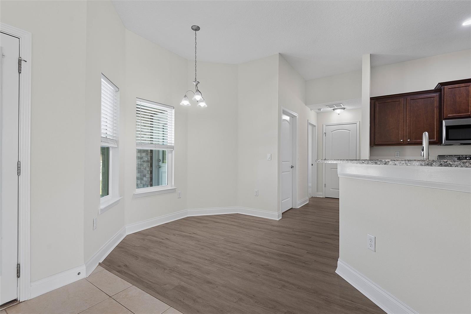 EAGLE LAKES PH 1 SEC 1 - Residential