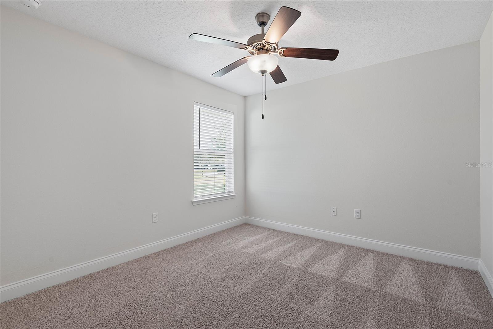 EAGLE LAKES PH 1 SEC 1 - Residential