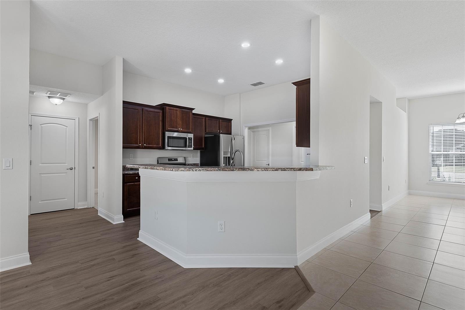 EAGLE LAKES PH 1 SEC 1 - Residential