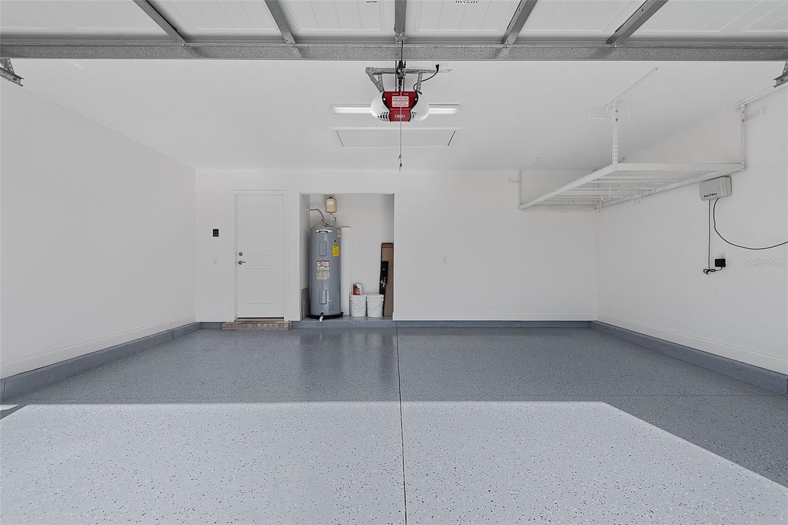 EAGLE LAKES PH 1 SEC 1 - Residential