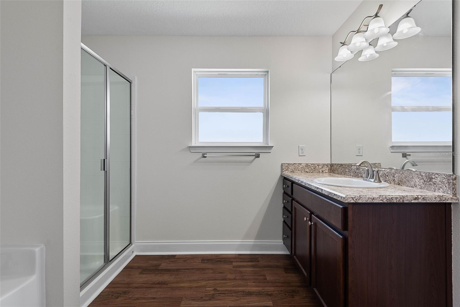 EAGLE LAKES PH 1 SEC 1 - Residential