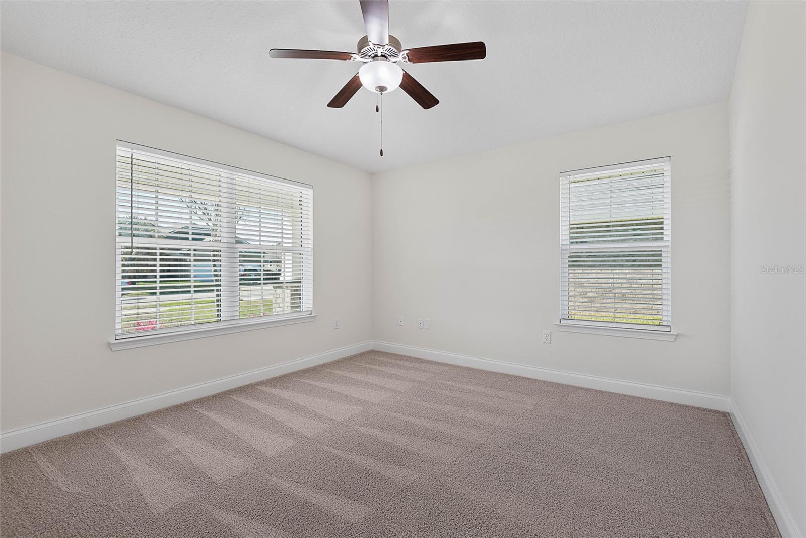 EAGLE LAKES PH 1 SEC 1 - Residential