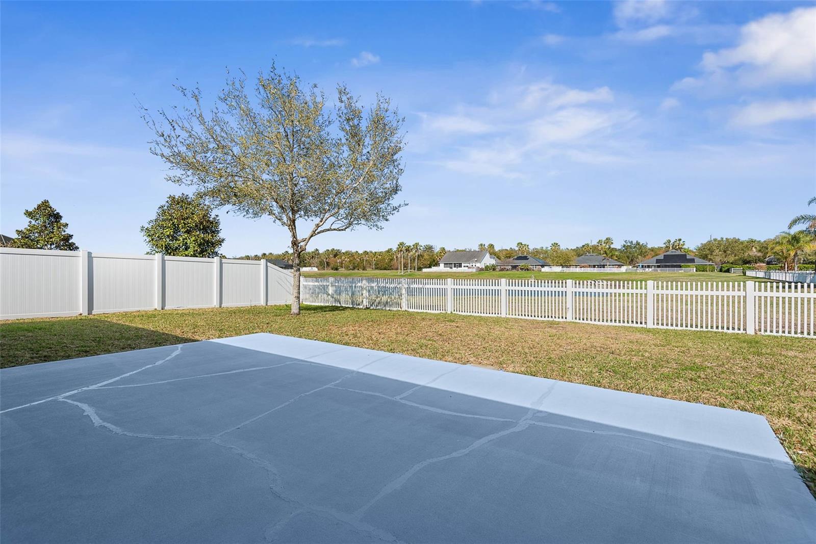 EAGLE LAKES PH 1 SEC 1 - Residential