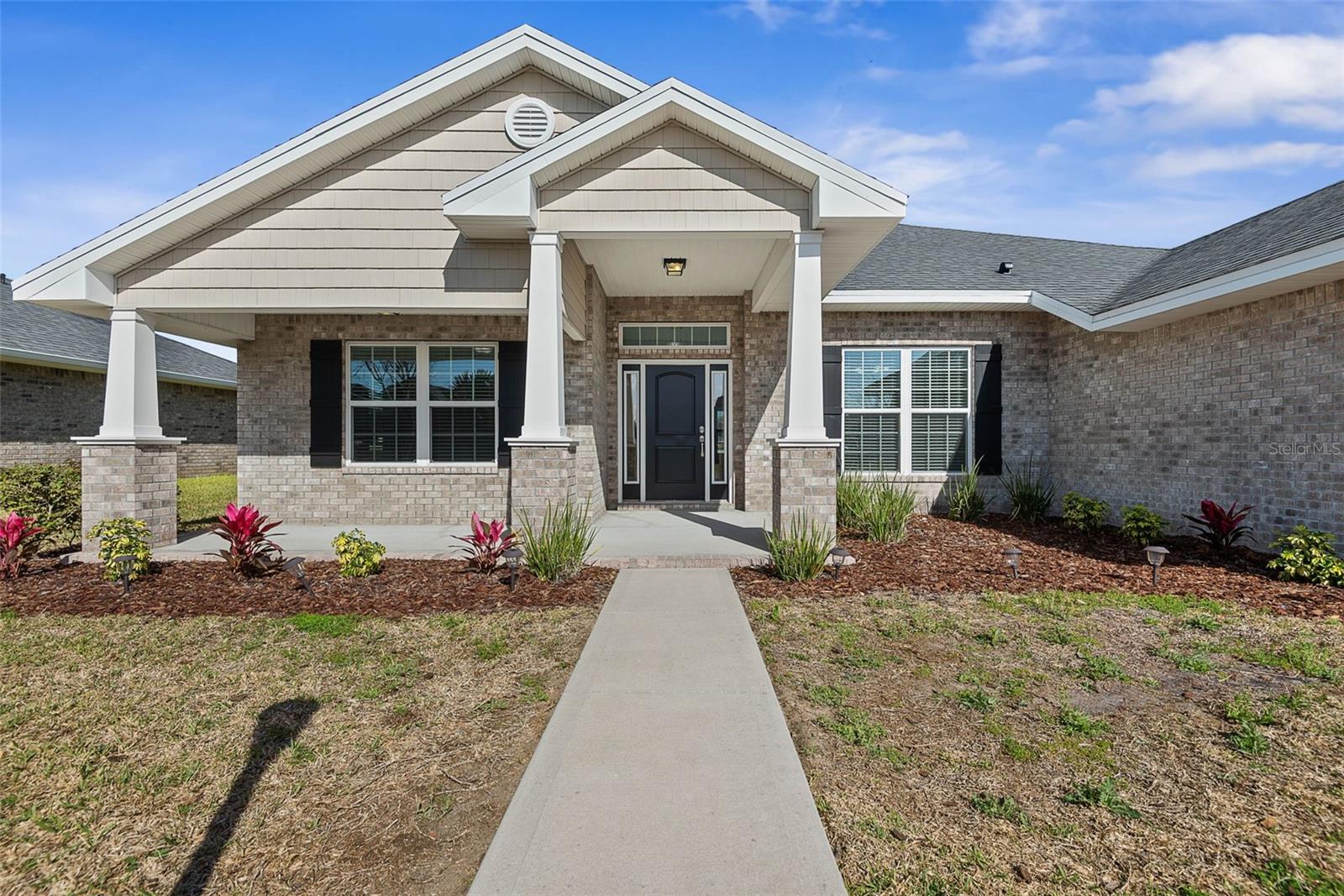 EAGLE LAKES PH 1 SEC 1 - Residential