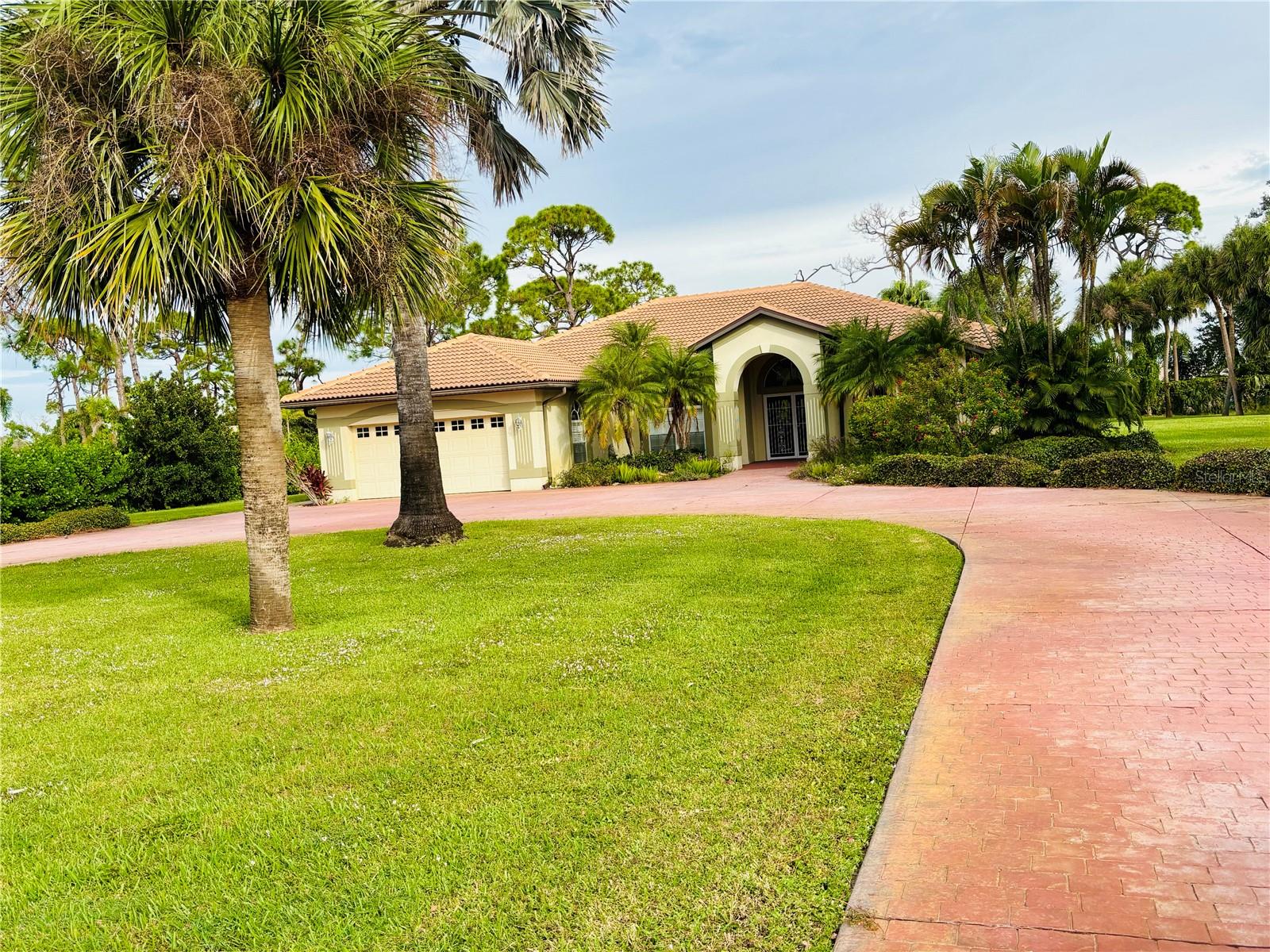 PARK PLACE ESTATES - Residential Lease