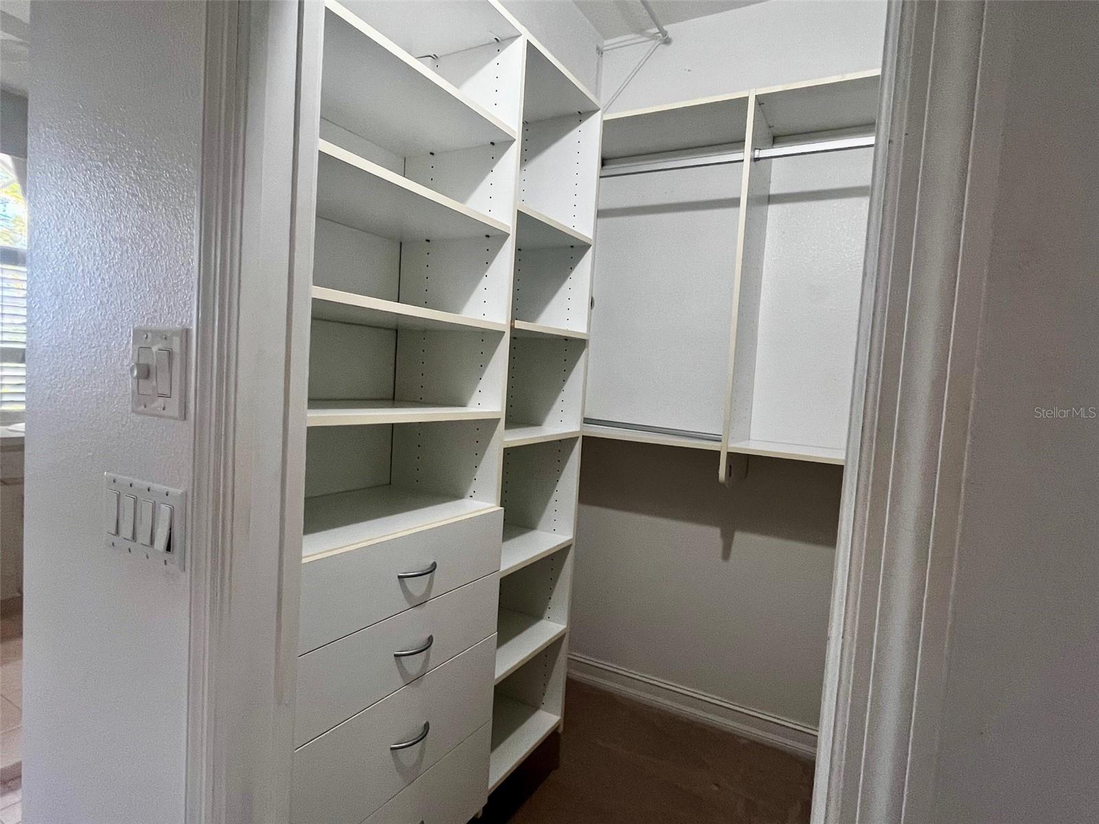 PARK PLACE ESTATES - Residential Lease
