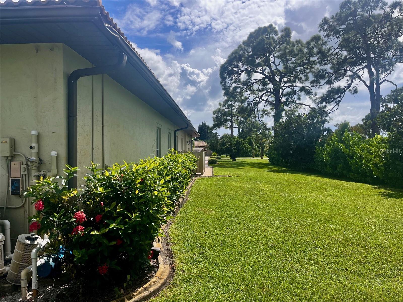 PARK PLACE ESTATES - Residential Lease