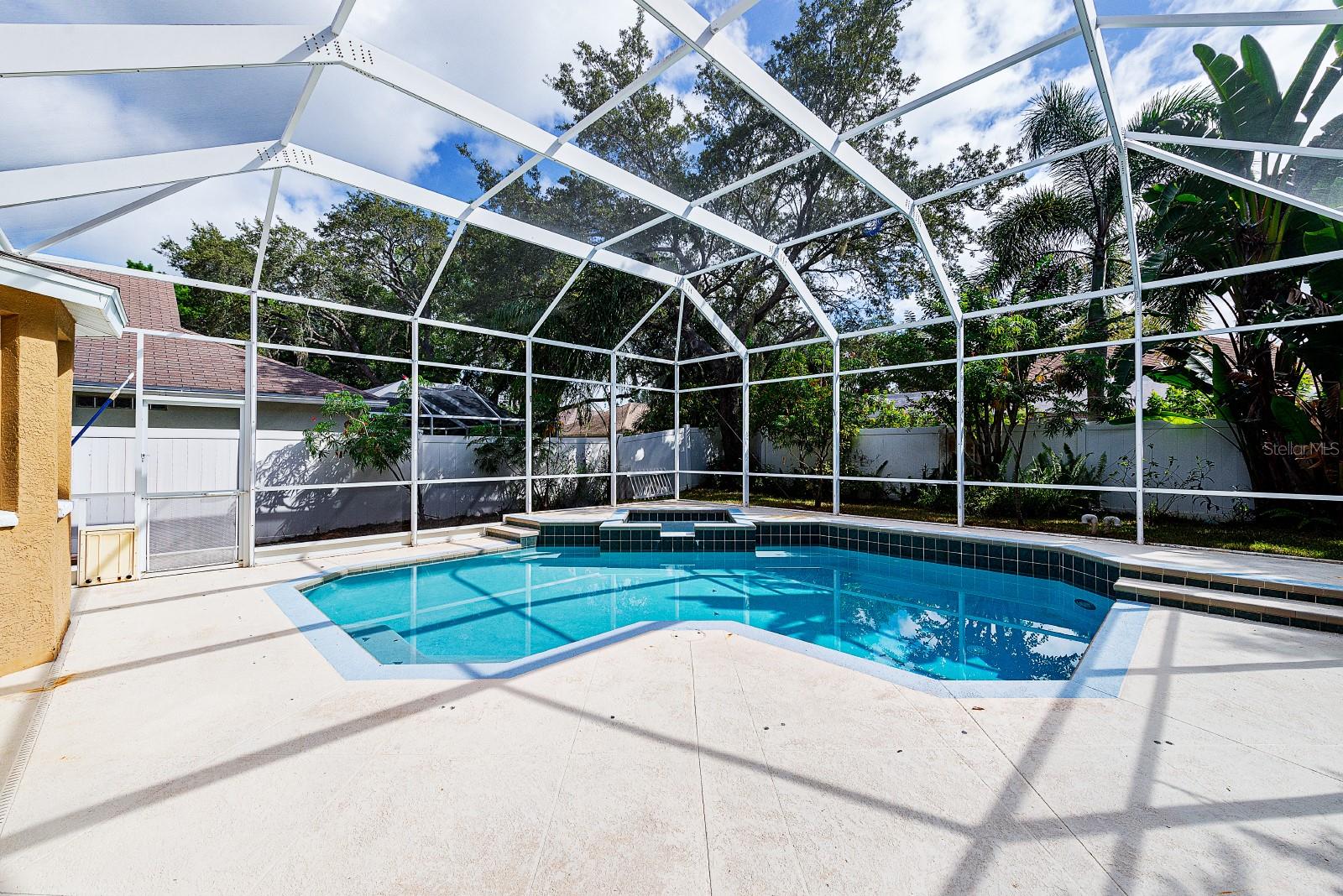 HARBOR OAKS I - Residential