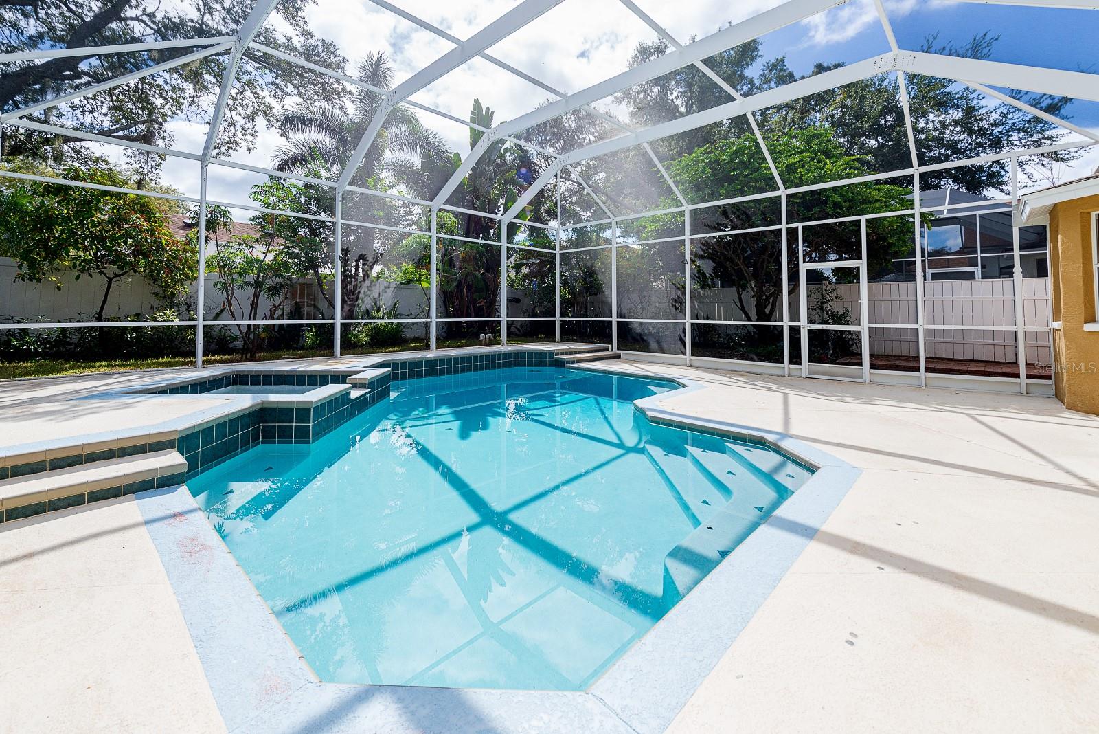 HARBOR OAKS I - Residential