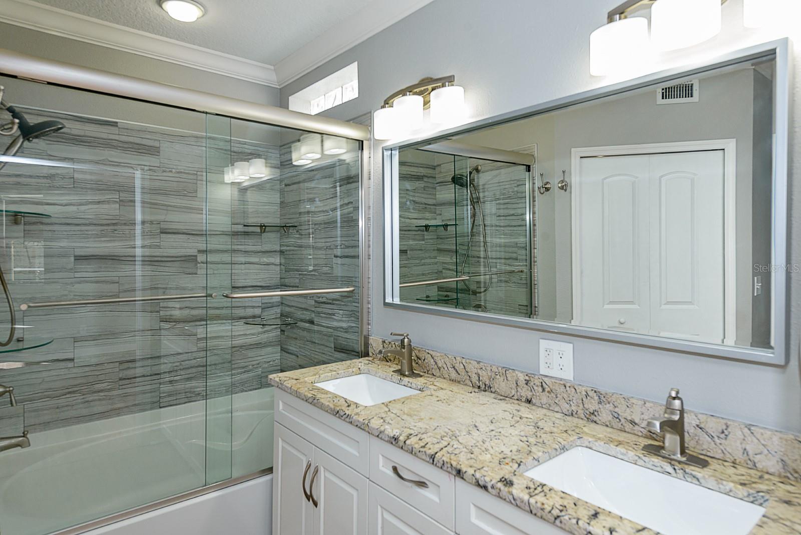 HARBOR OAKS I - Residential