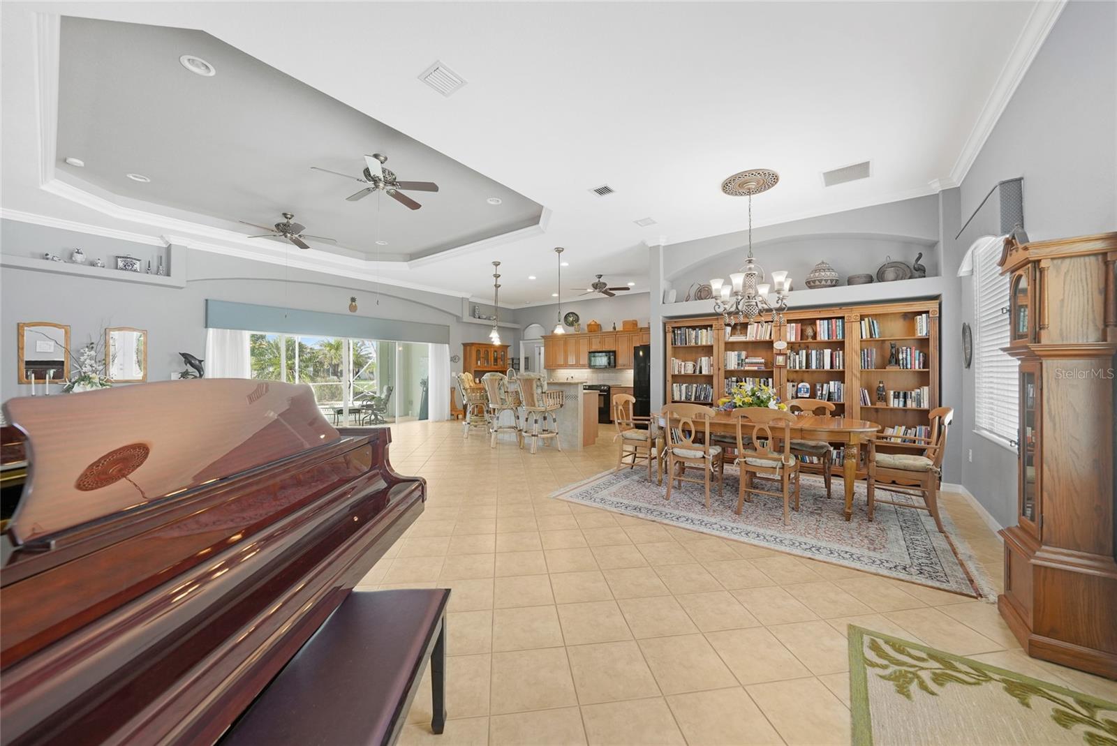 15652 HAVANA CIRCLE
