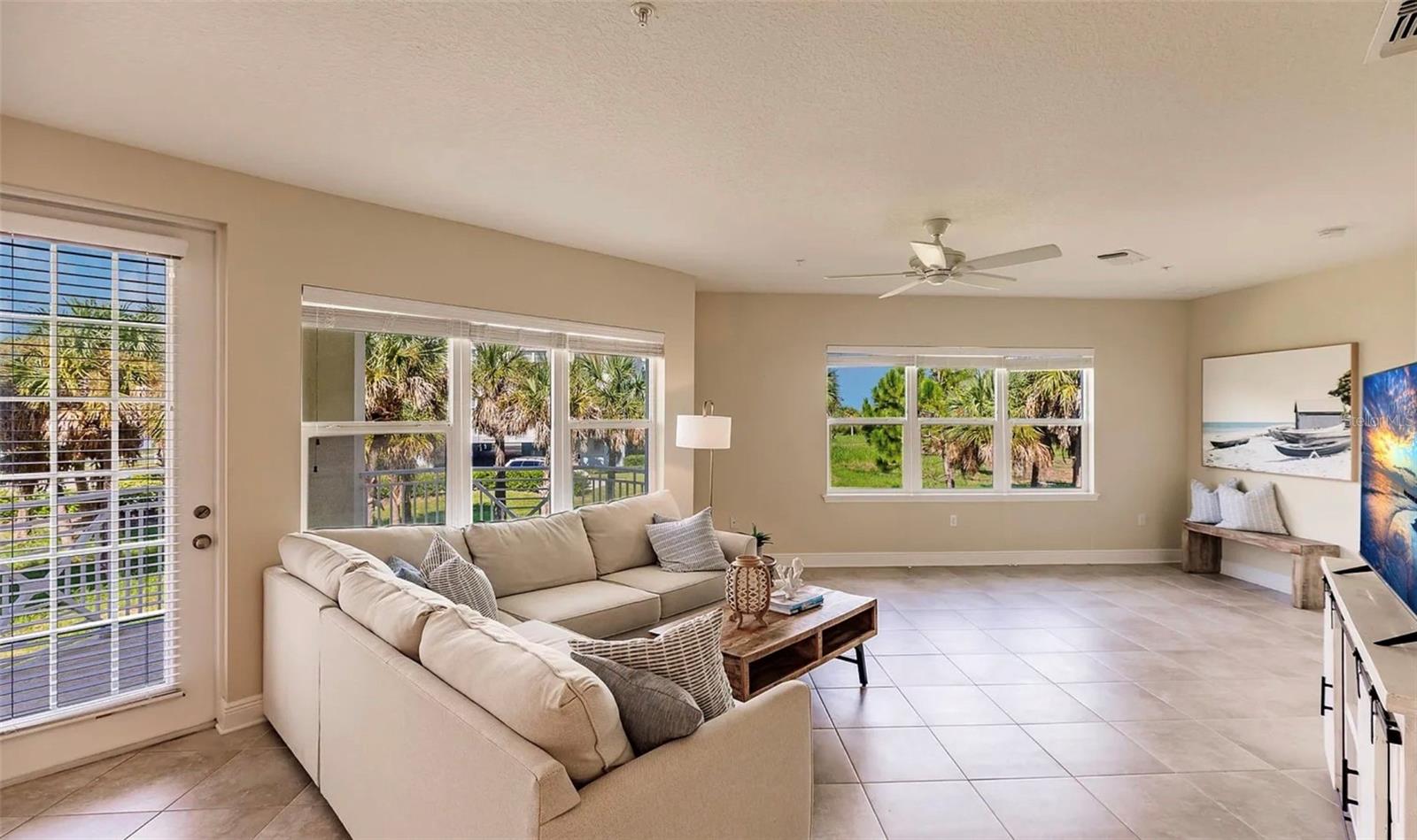 BRADENTON - Residential Lease