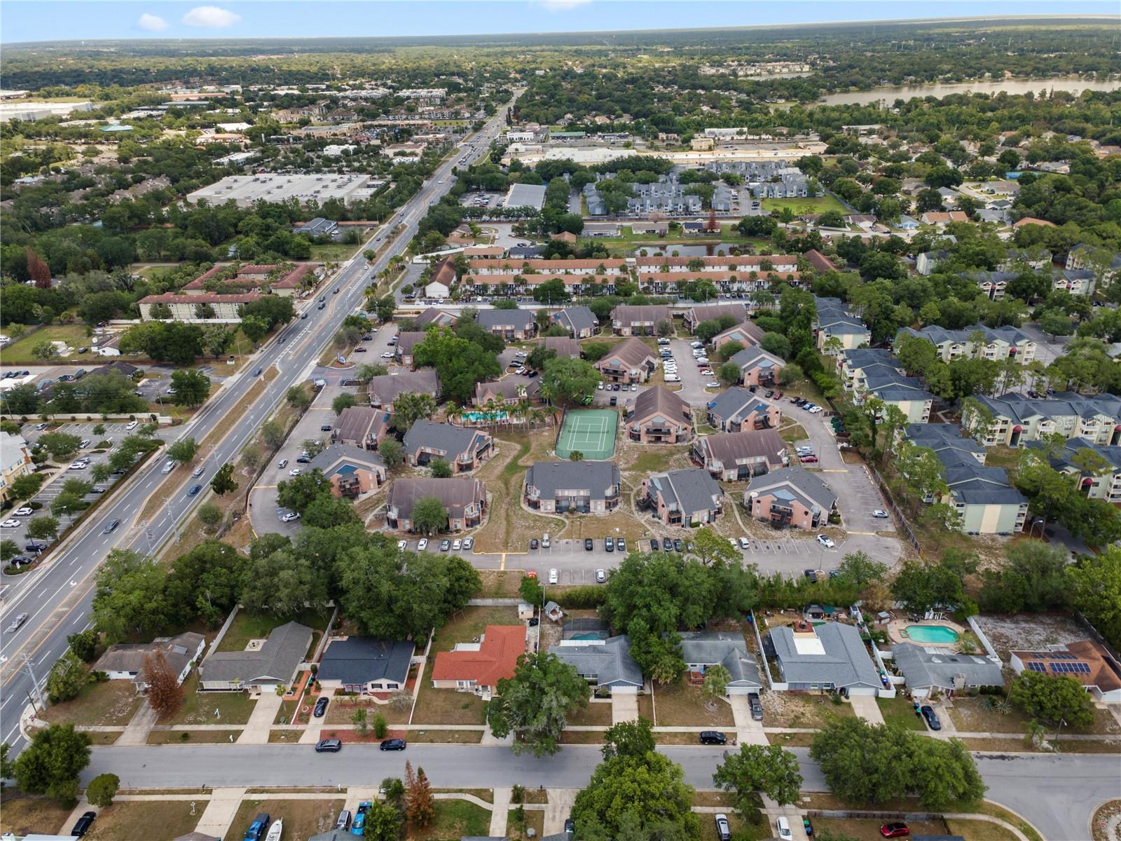 LAUREL SPRINGS - Residential